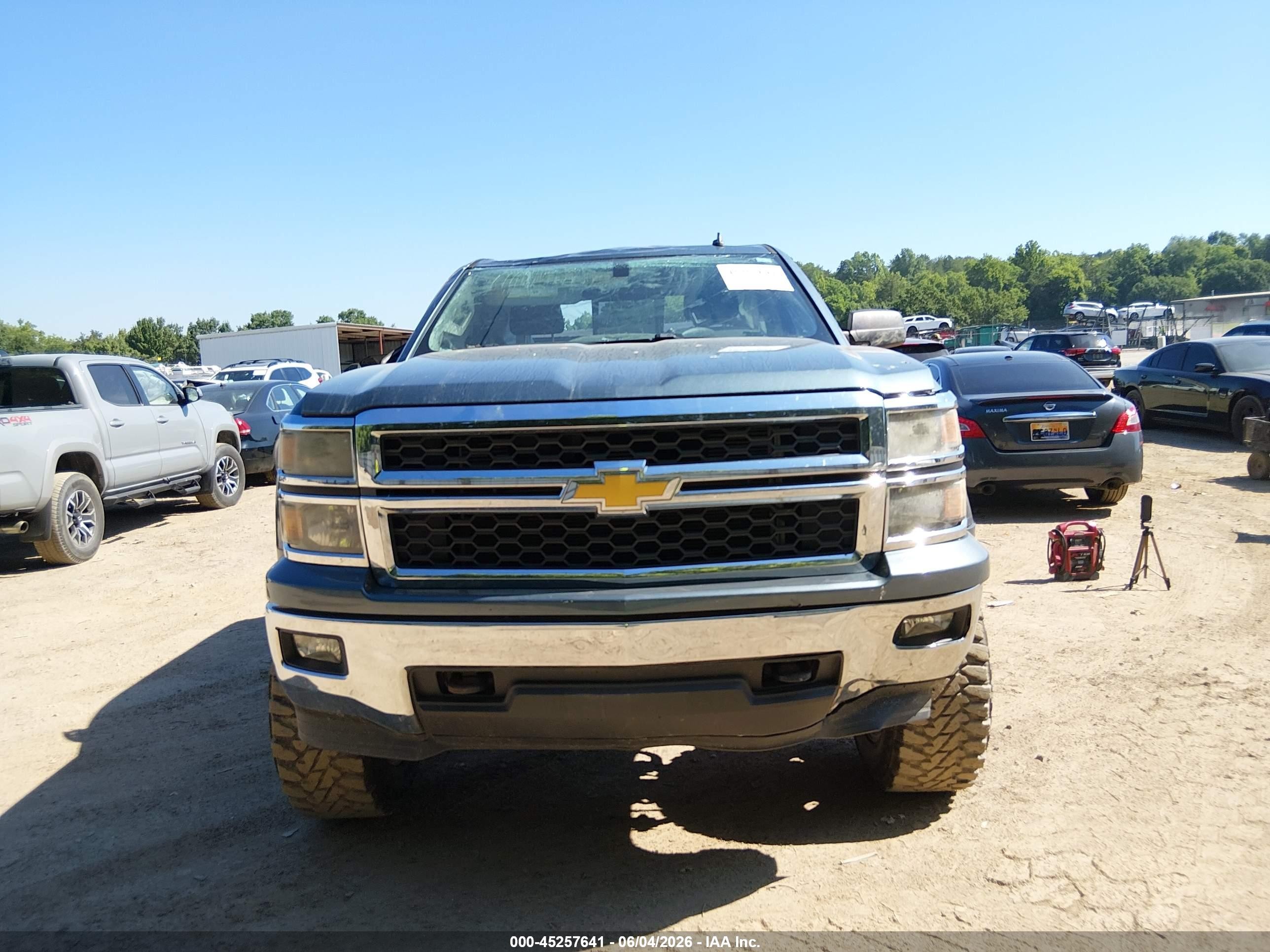 2014 Chevrolet Silverado 1500 1lt Blue vin: 3GCUKREC1EG123327