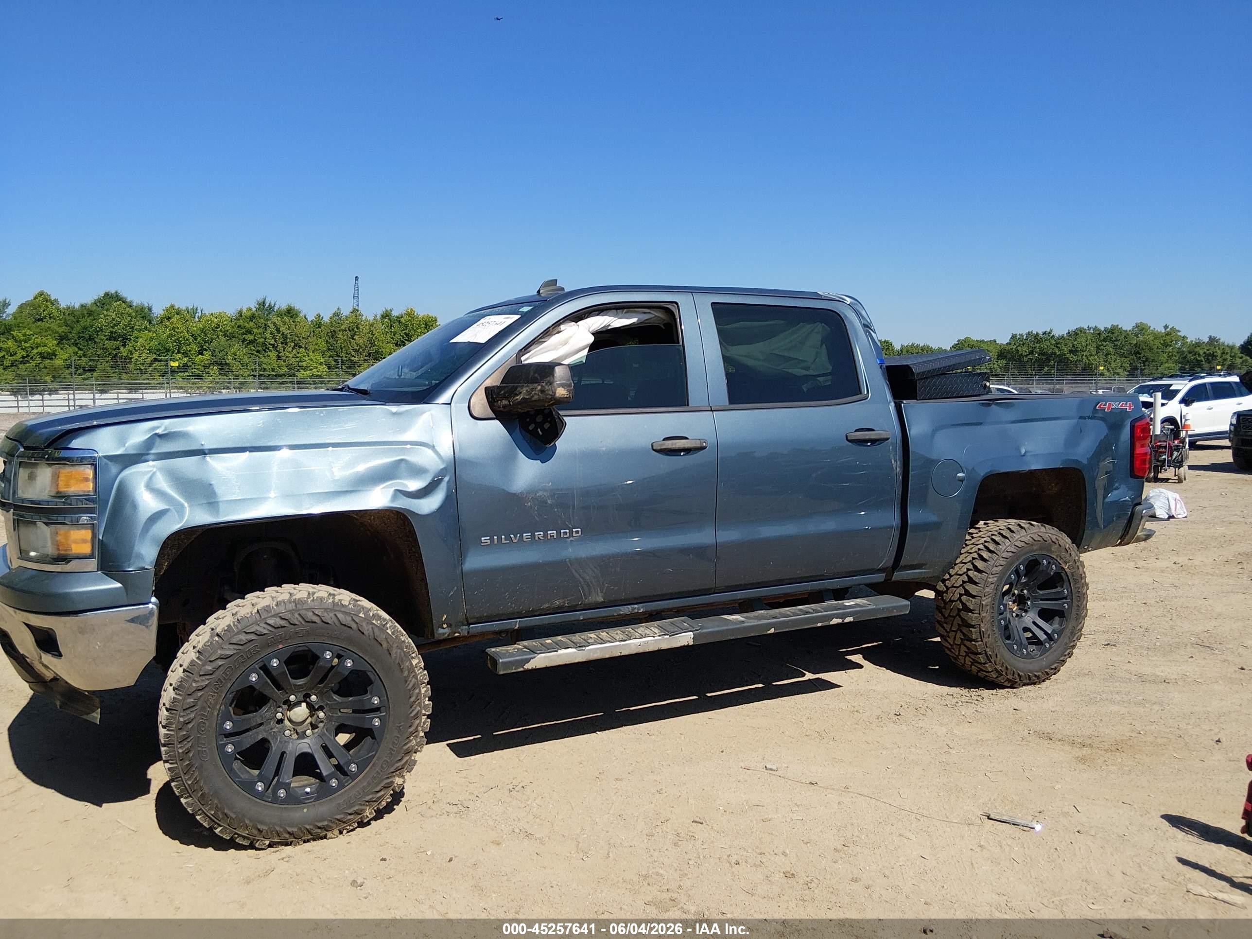 2014 Chevrolet Silverado 1500 1lt Blue vin: 3GCUKREC1EG123327