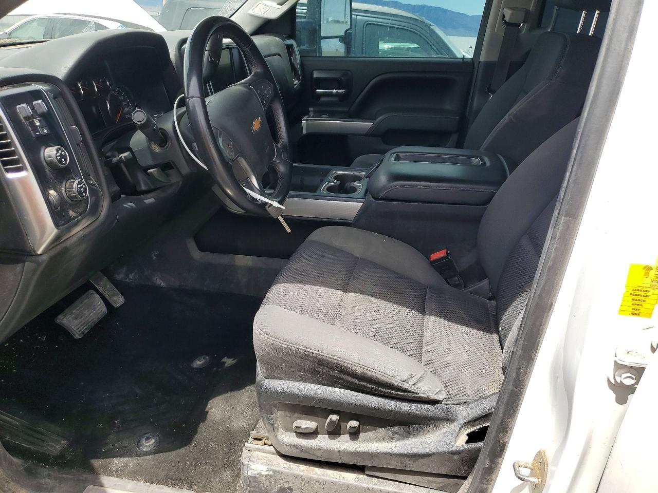 2014 Chevrolet Silverado K1500 Lt Белый vin: 3GCUKREC1EG286172
