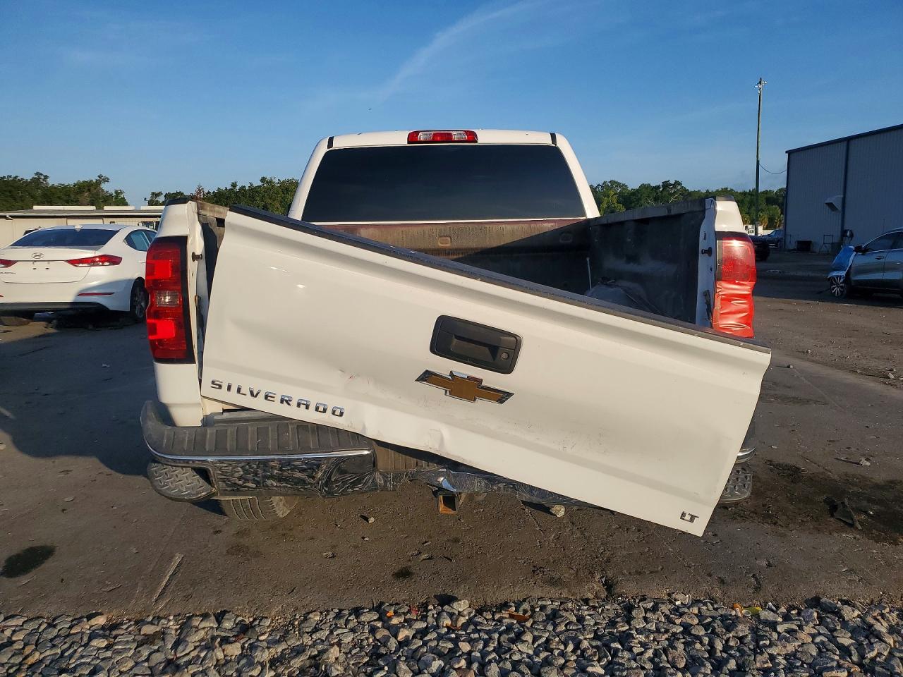 2014 Chevrolet Silverado K1500 Lt Белый vin: 3GCUKREC1EG373019