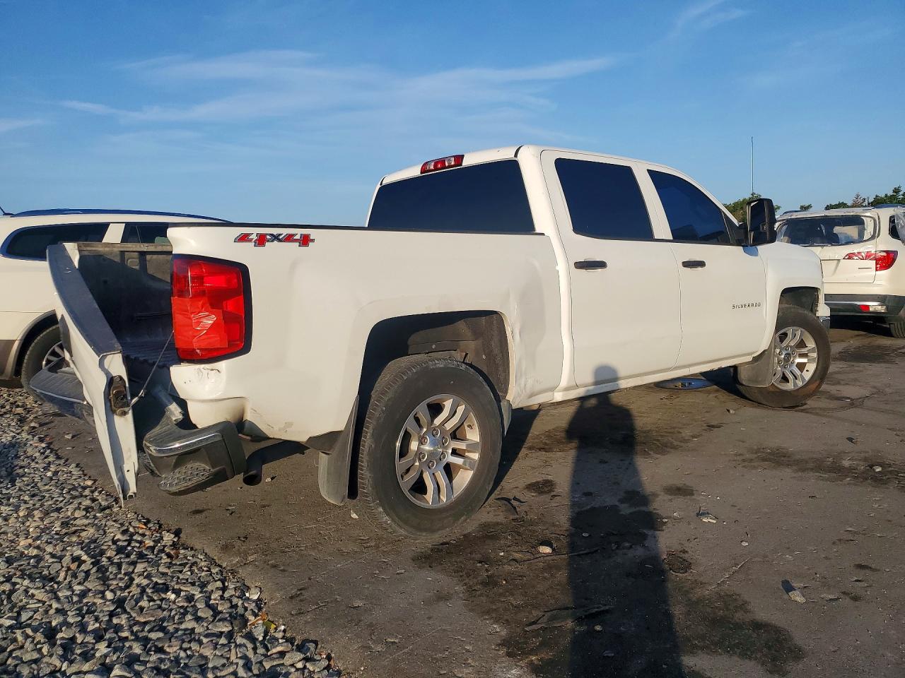 2014 Chevrolet Silverado K1500 Lt Белый vin: 3GCUKREC1EG373019