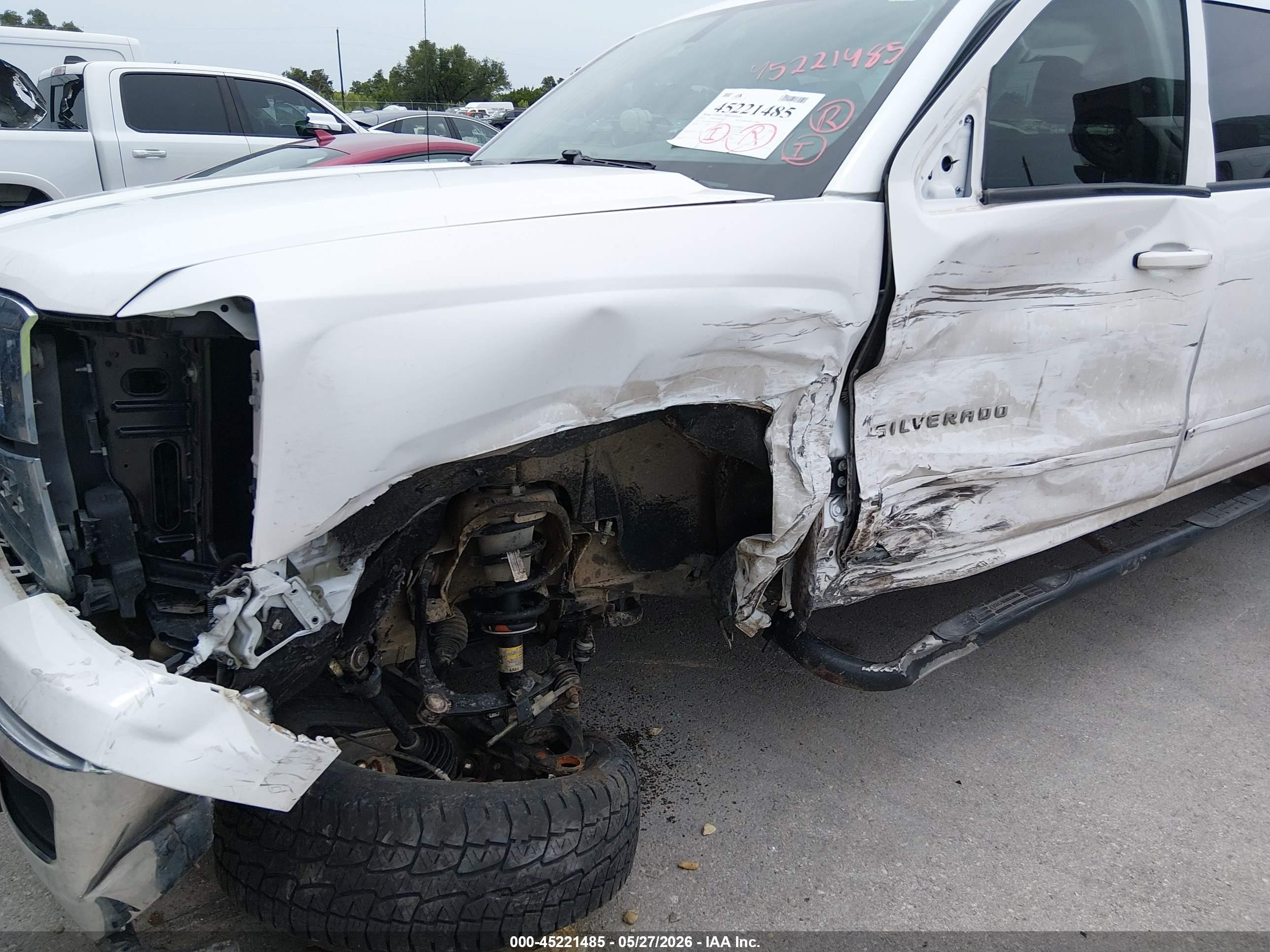2015 Chevrolet Silverado 1500 1lt White vin: 3GCUKREC1FG320662