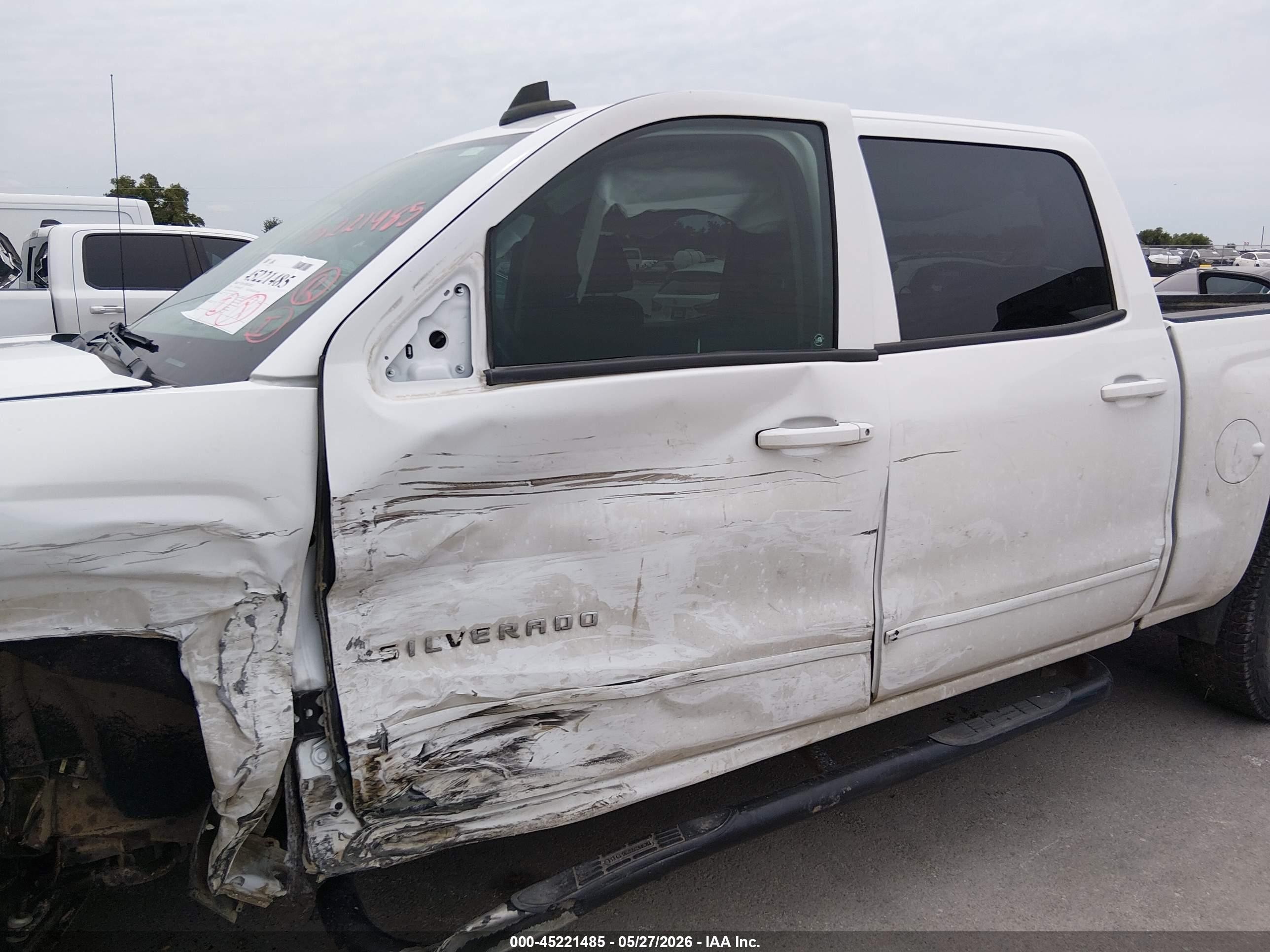 2015 Chevrolet Silverado 1500 1lt White vin: 3GCUKREC1FG320662