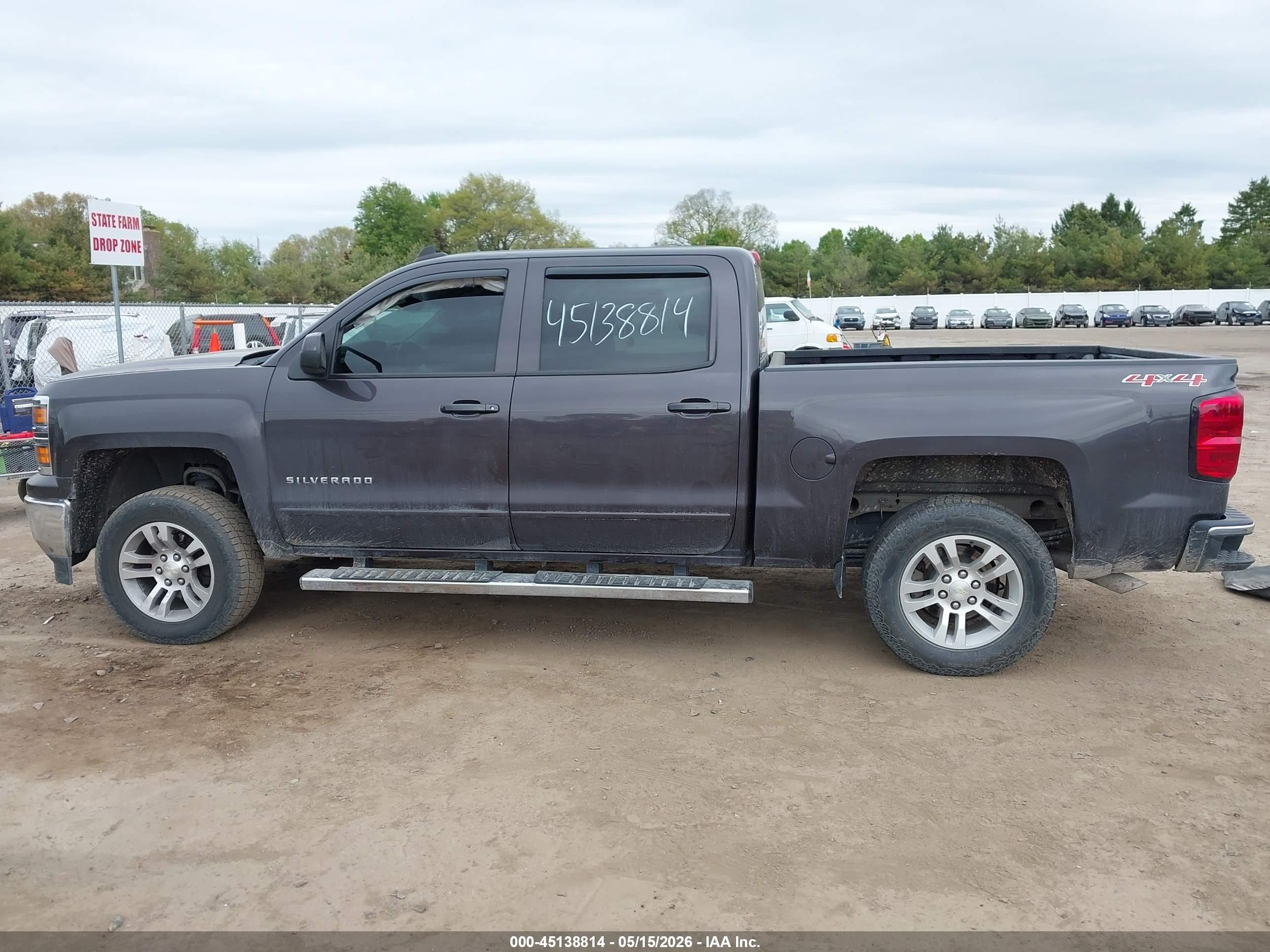2015 Chevrolet Silverado 1500 1lt Gray vin: 3GCUKREC1FG324307