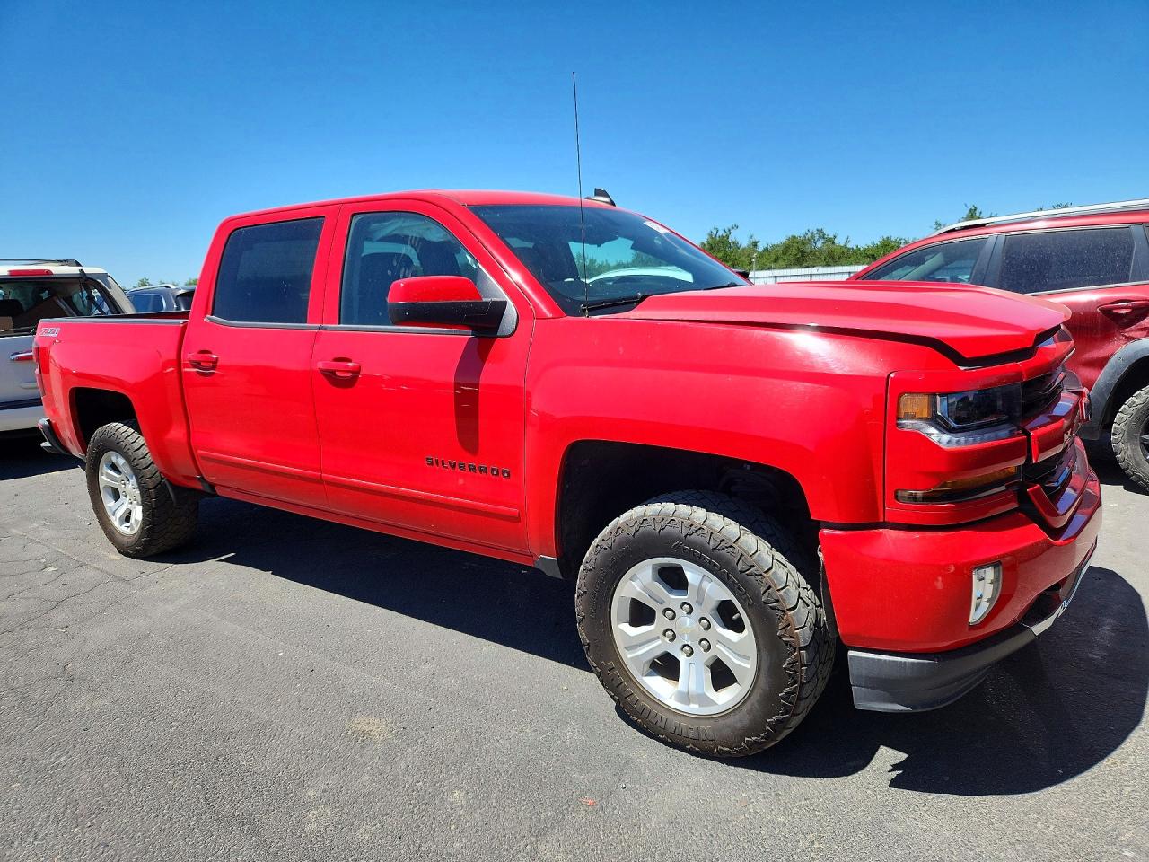 2016 Chevrolet Silverado K1500 Lt Red vin: 3GCUKREC1GG220868