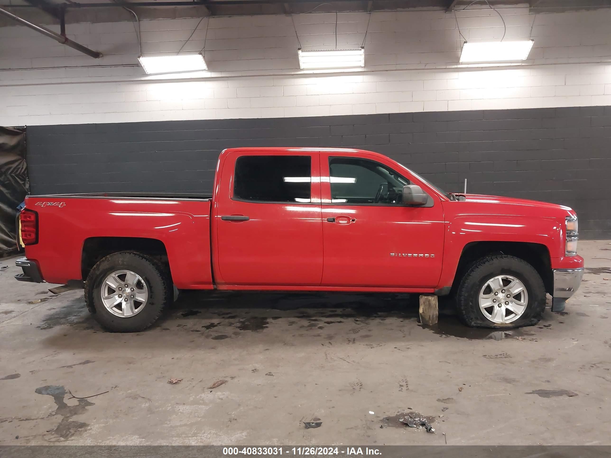 2014 Chevrolet Silverado 1500 1lt Red vin: 3GCUKREC2EG506547