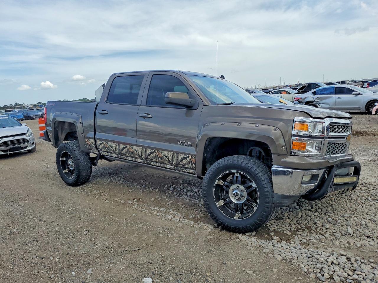 2014 Chevrolet Silverado K1500 Lt Коричневый vin: 3GCUKREC2EG540892