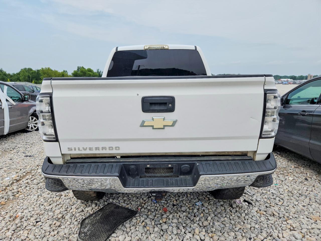 2015 Chevrolet Silverado K1500 Lt Белый vin: 3GCUKREC2FG112483