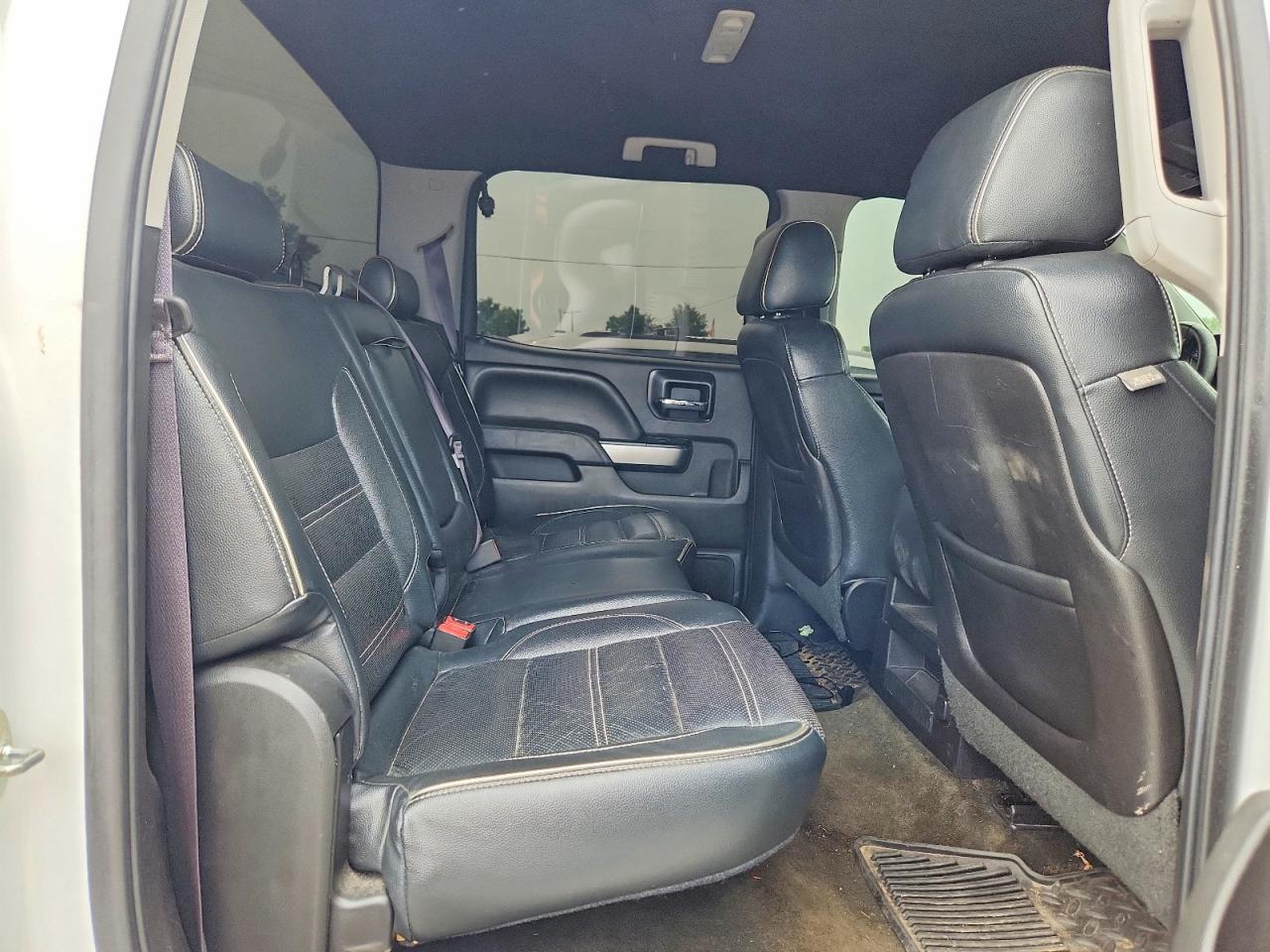 2015 Chevrolet Silverado K1500 Lt Белый vin: 3GCUKREC2FG112483