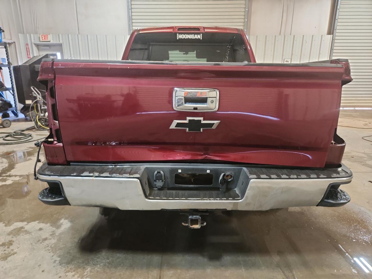 2015 Chevrolet Silverado K1500 Lt Maroon vin: 3GCUKREC2FG113066 Damage: Tailgate, Severe Damage, Replacement Required
