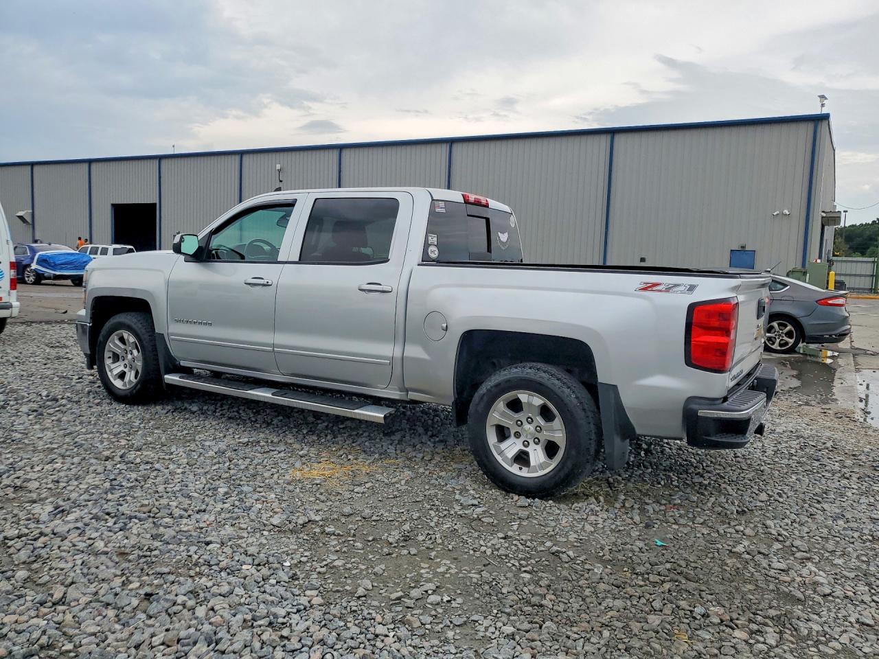 2015 Chevrolet Silverado K1500 Lt Silver vin: 3GCUKREC2FG115299