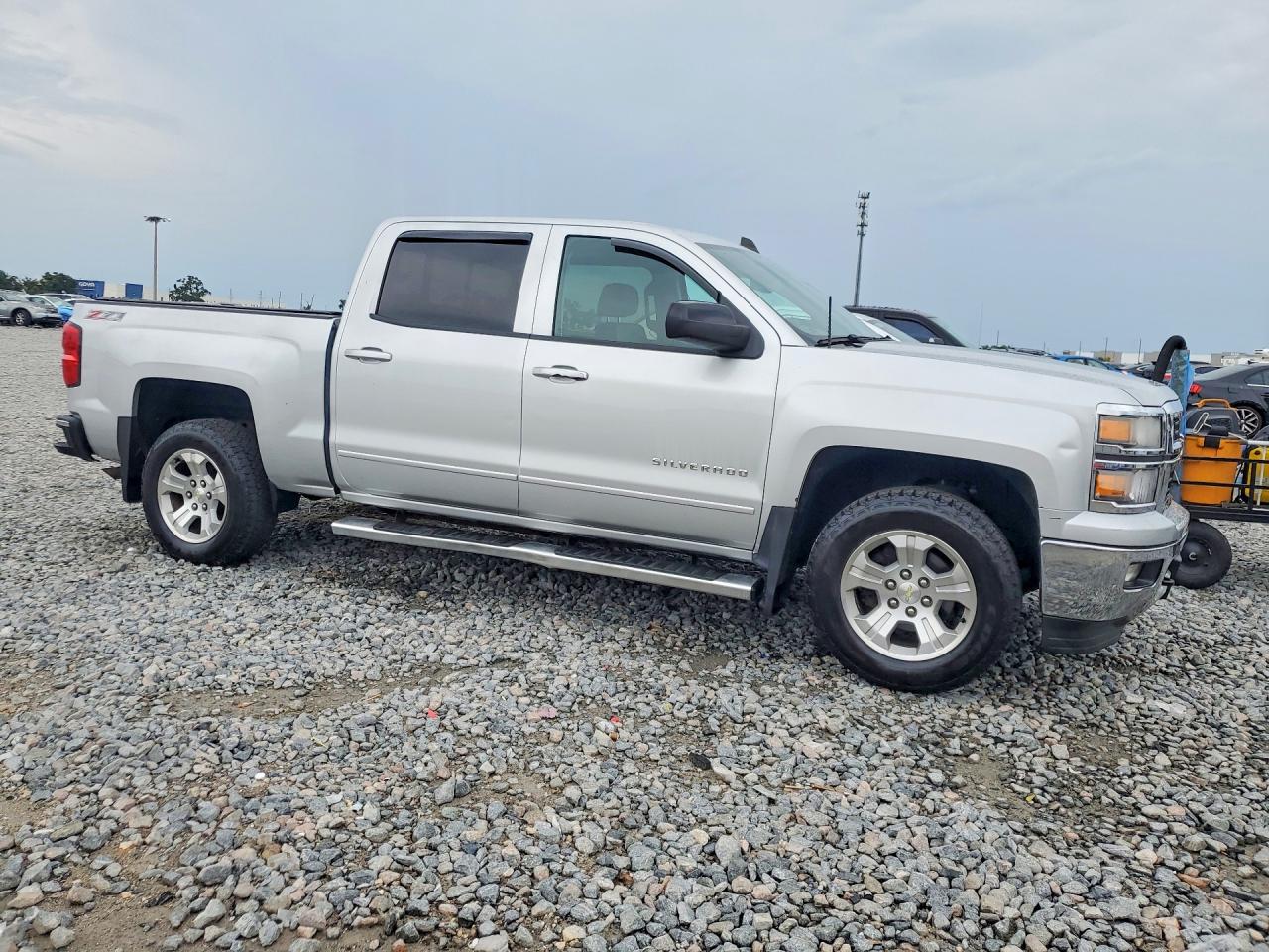 2015 Chevrolet Silverado K1500 Lt Silver vin: 3GCUKREC2FG115299