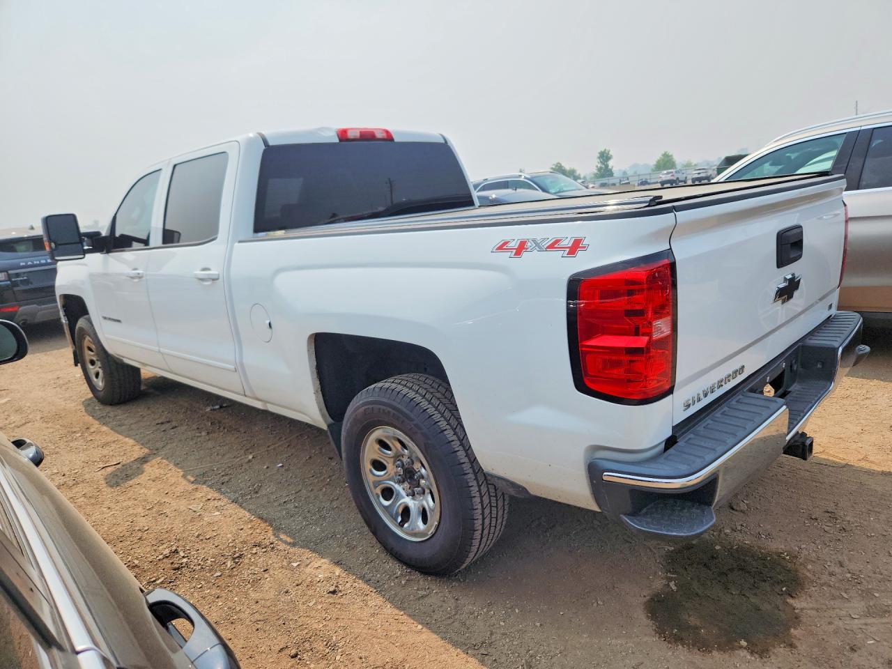 2015 Chevrolet Silverado K1500 Lt Белый vin: 3GCUKREC2FG228086