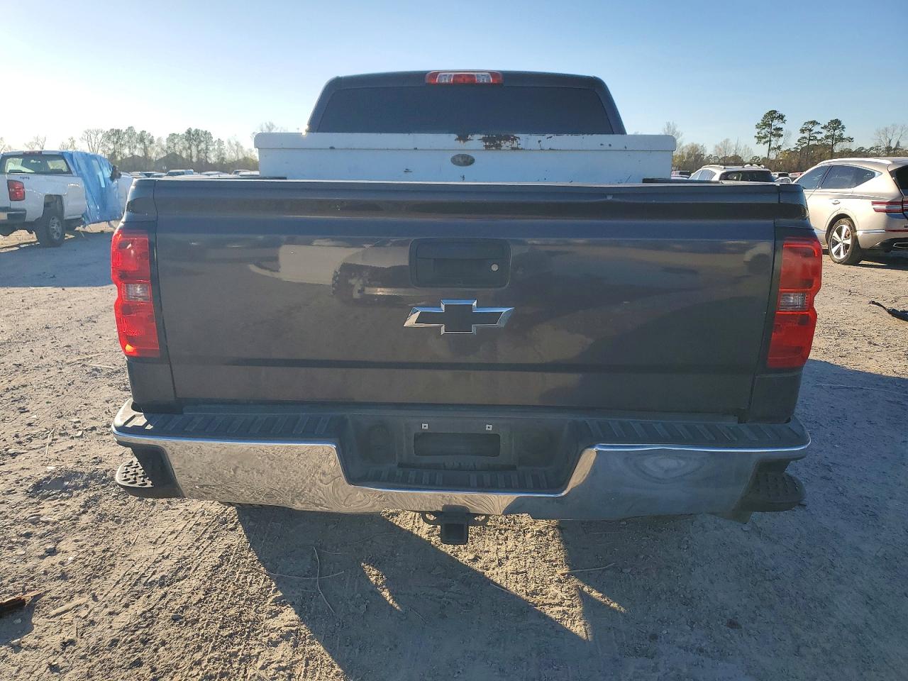 2015 Chevrolet Silverado K1500 Lt Gray vin: 3GCUKREC2FG304082