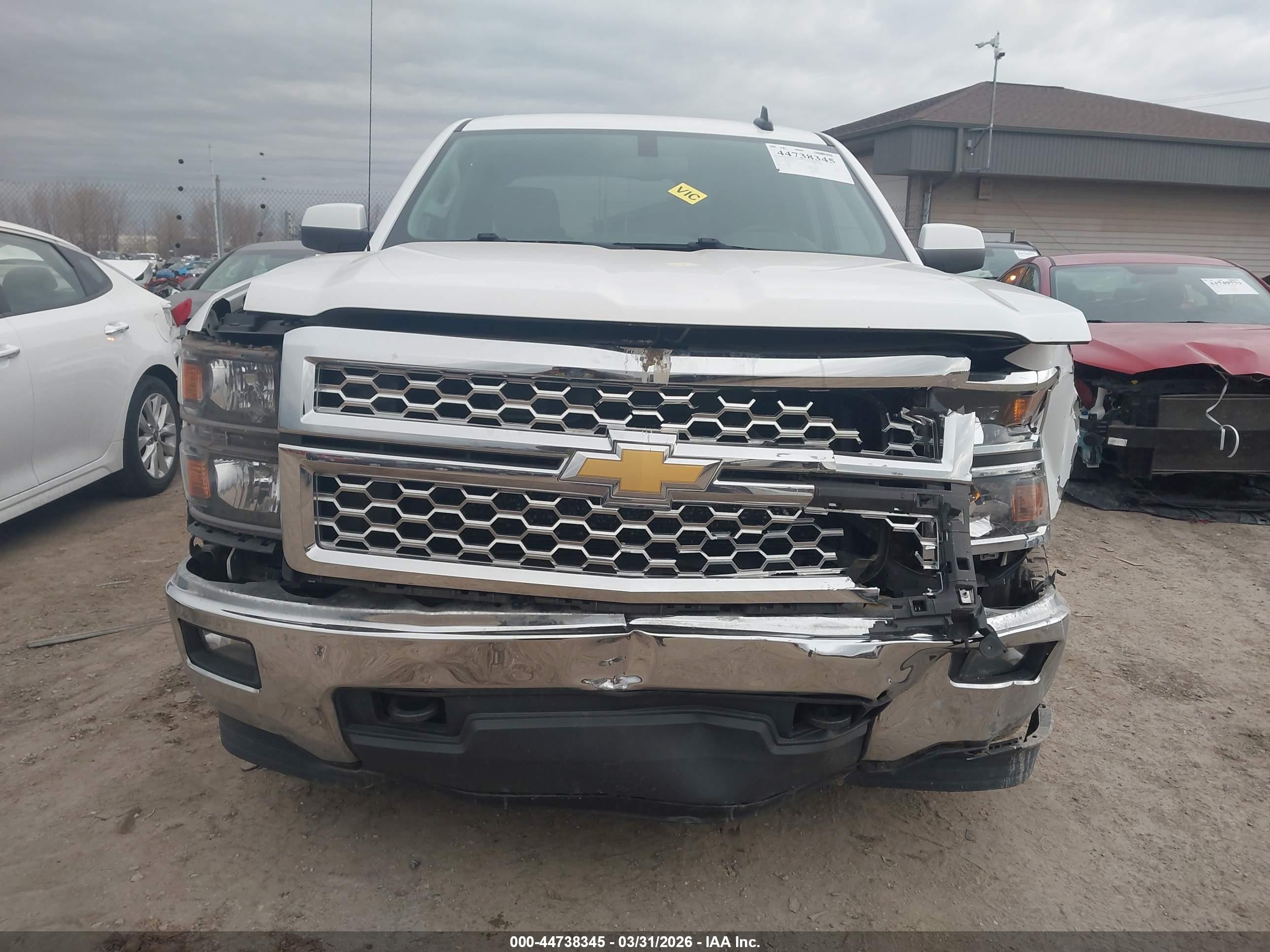 2015 Chevrolet Silverado 1500 1lt White vin: 3GCUKREC2FG538092