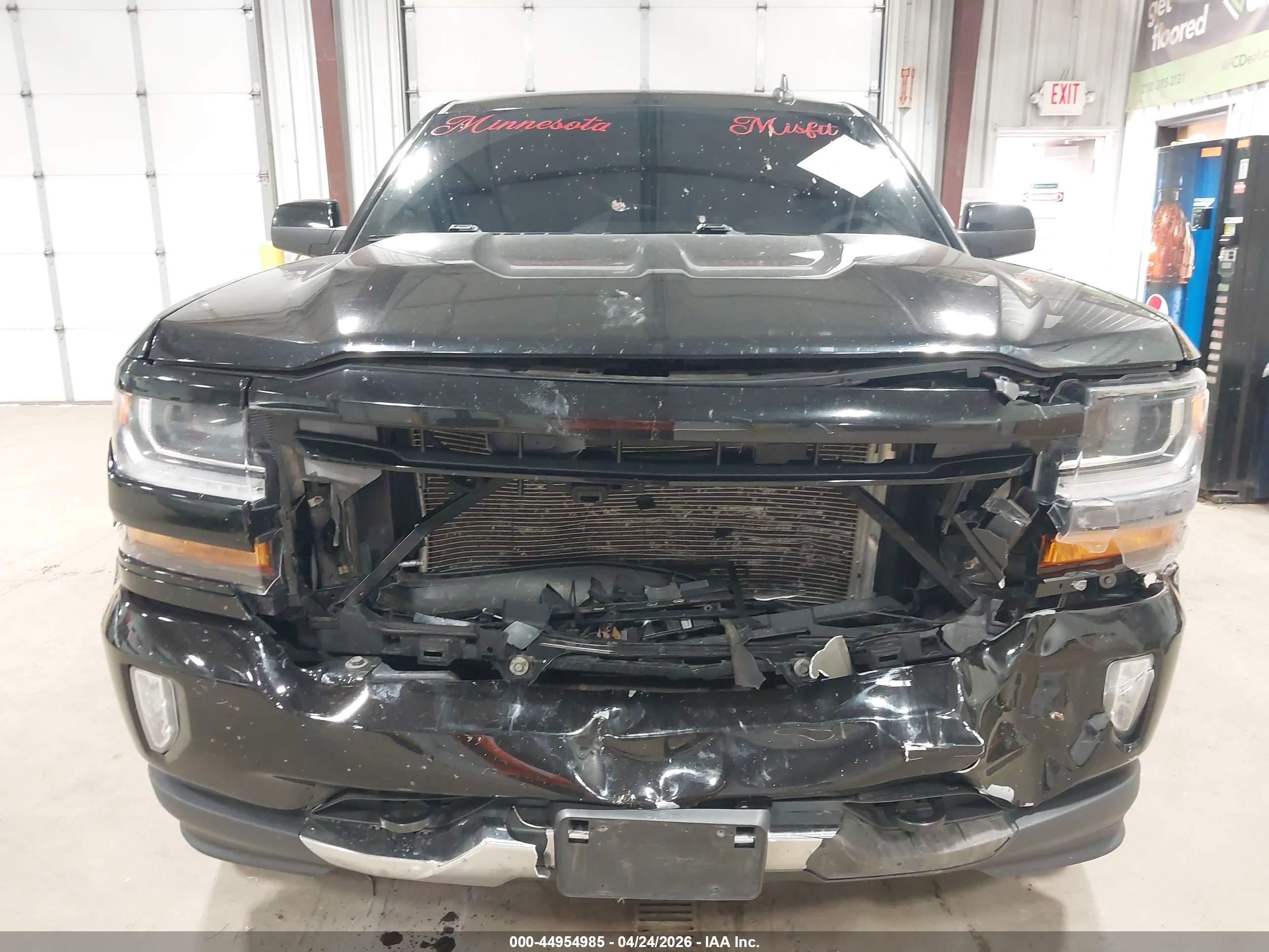 2016 Chevrolet Silverado 1500 2lt Black vin: 3GCUKREC2GG190859