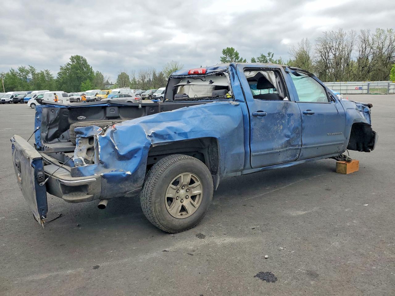 2016 Chevrolet Silverado K1500 Lt Blue vin: 3GCUKREC2GG376742