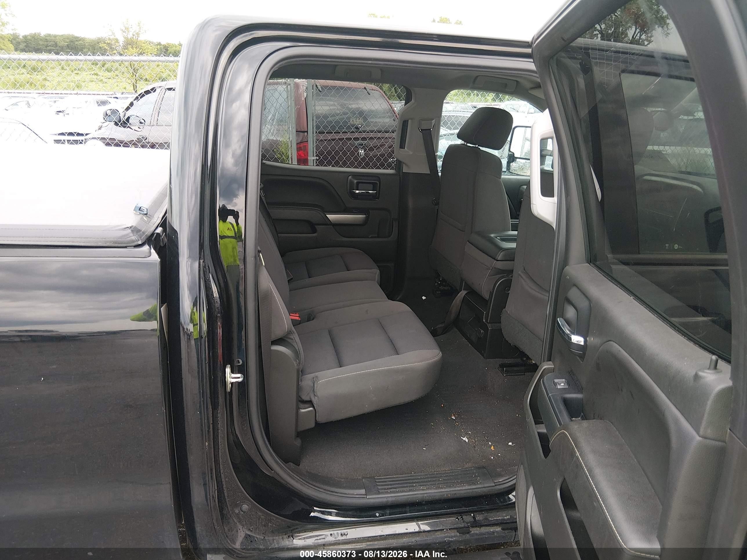 2018 Chevrolet Silverado 1500 1lt Black vin: 3GCUKREC2JG488917