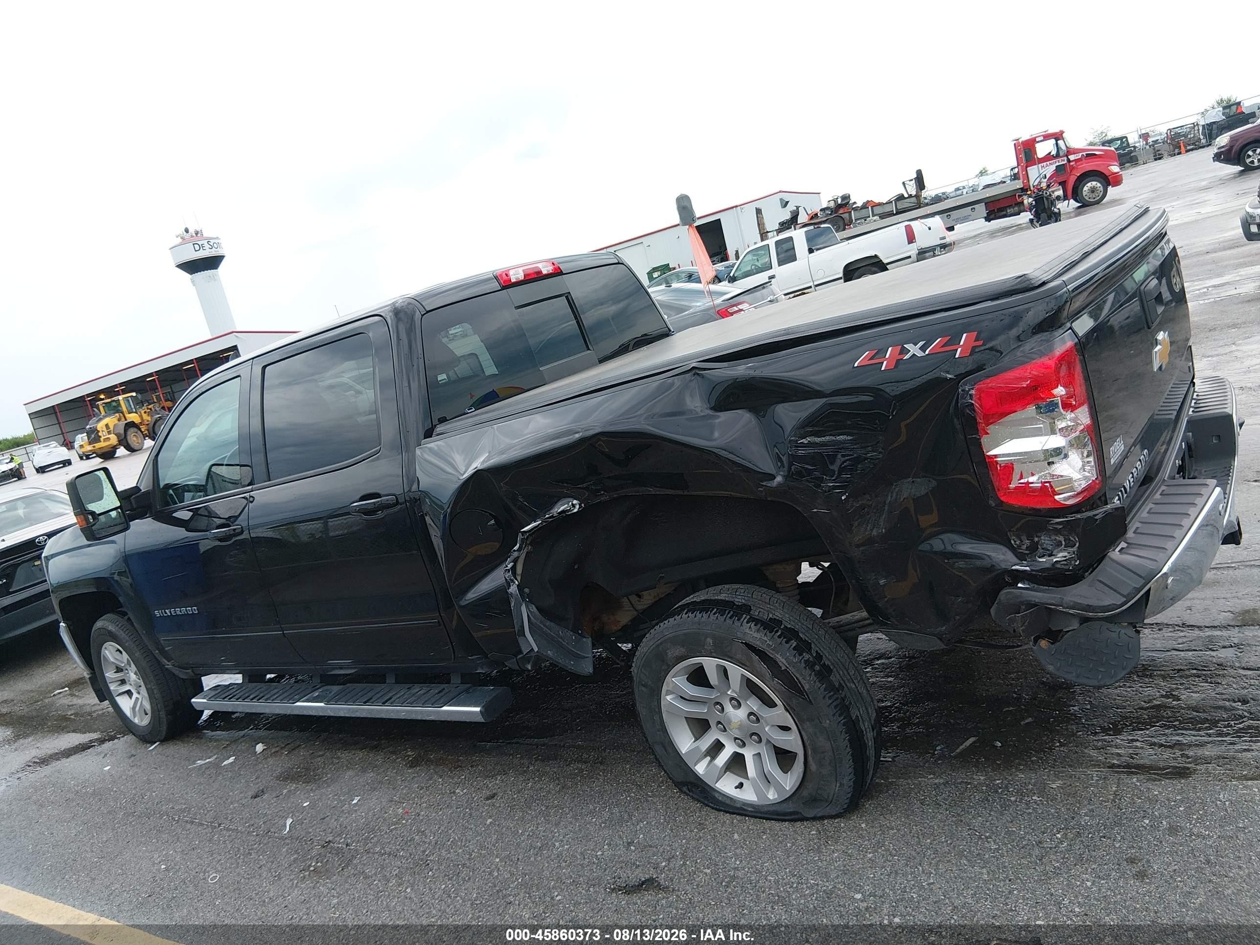 2018 Chevrolet Silverado 1500 1lt Black vin: 3GCUKREC2JG488917