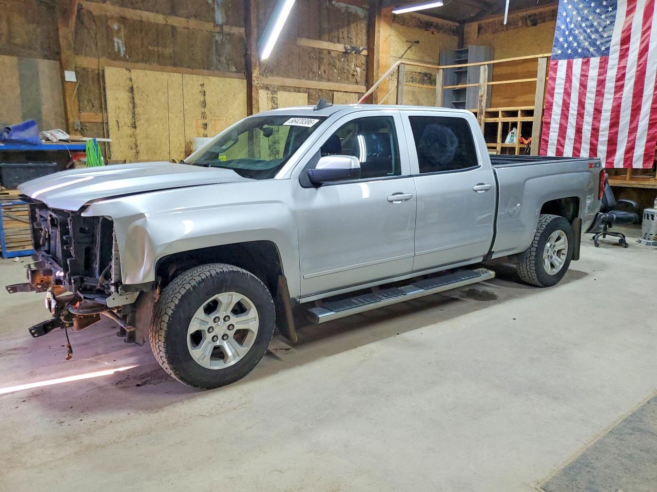 2018 Chevrolet Silverado K1500 Lt Silver vin: 3GCUKREC2JG523942