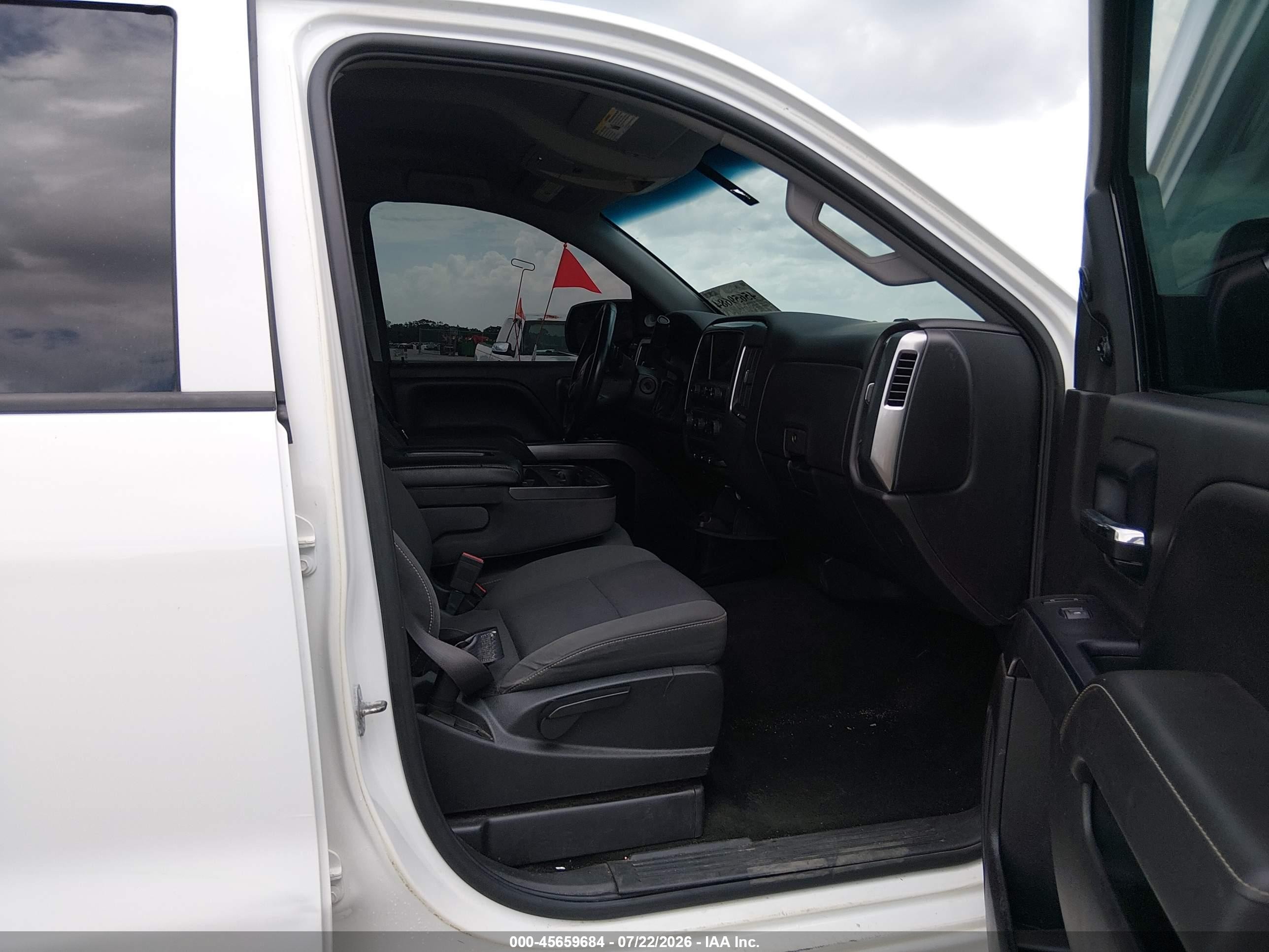2014 Chevrolet Silverado 1500 Lt White vin: 3GCUKREC3EG233098
