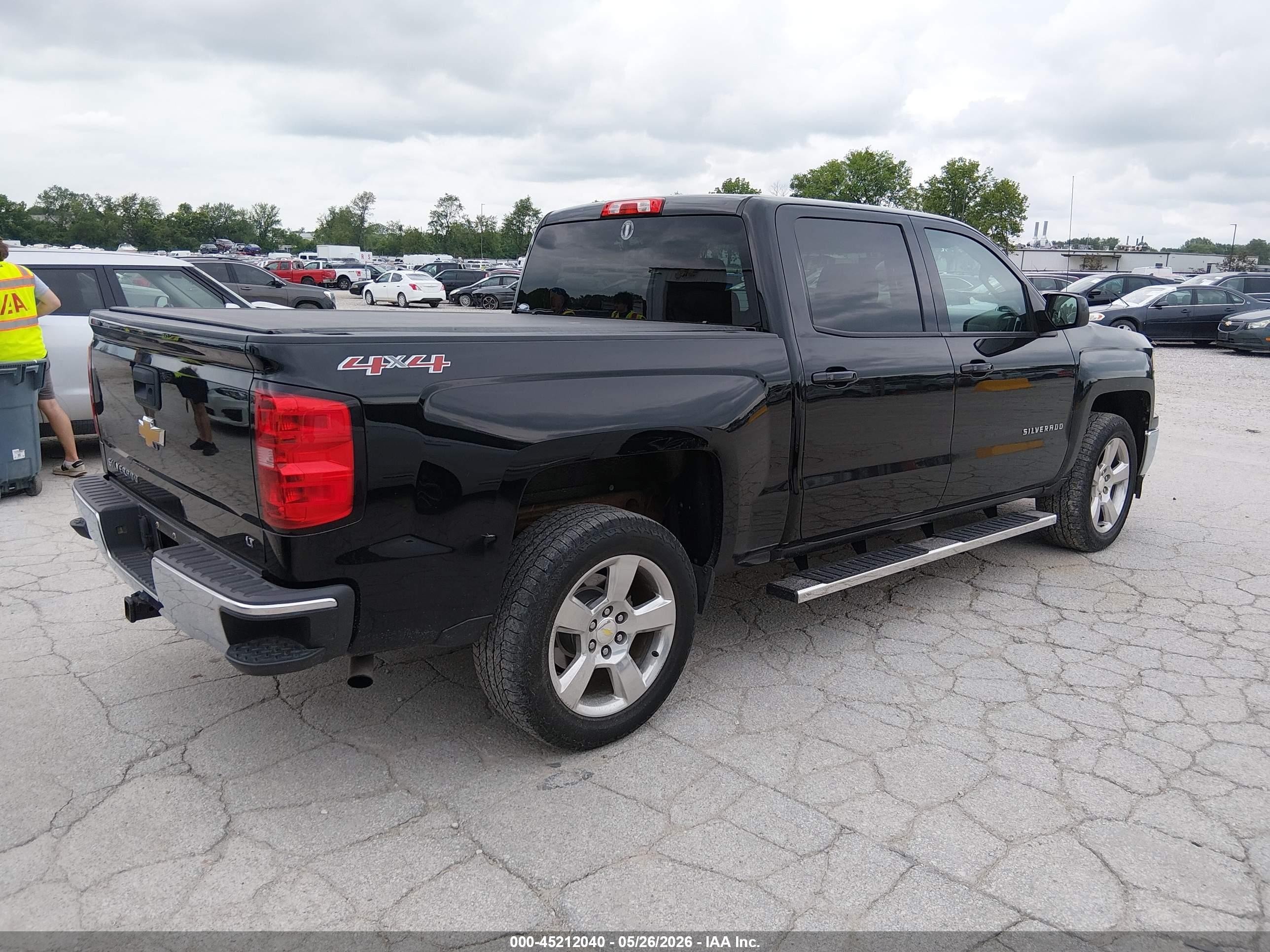 2014 Chevrolet Silverado 1500 1lt Black vin: 3GCUKREC3EG264920