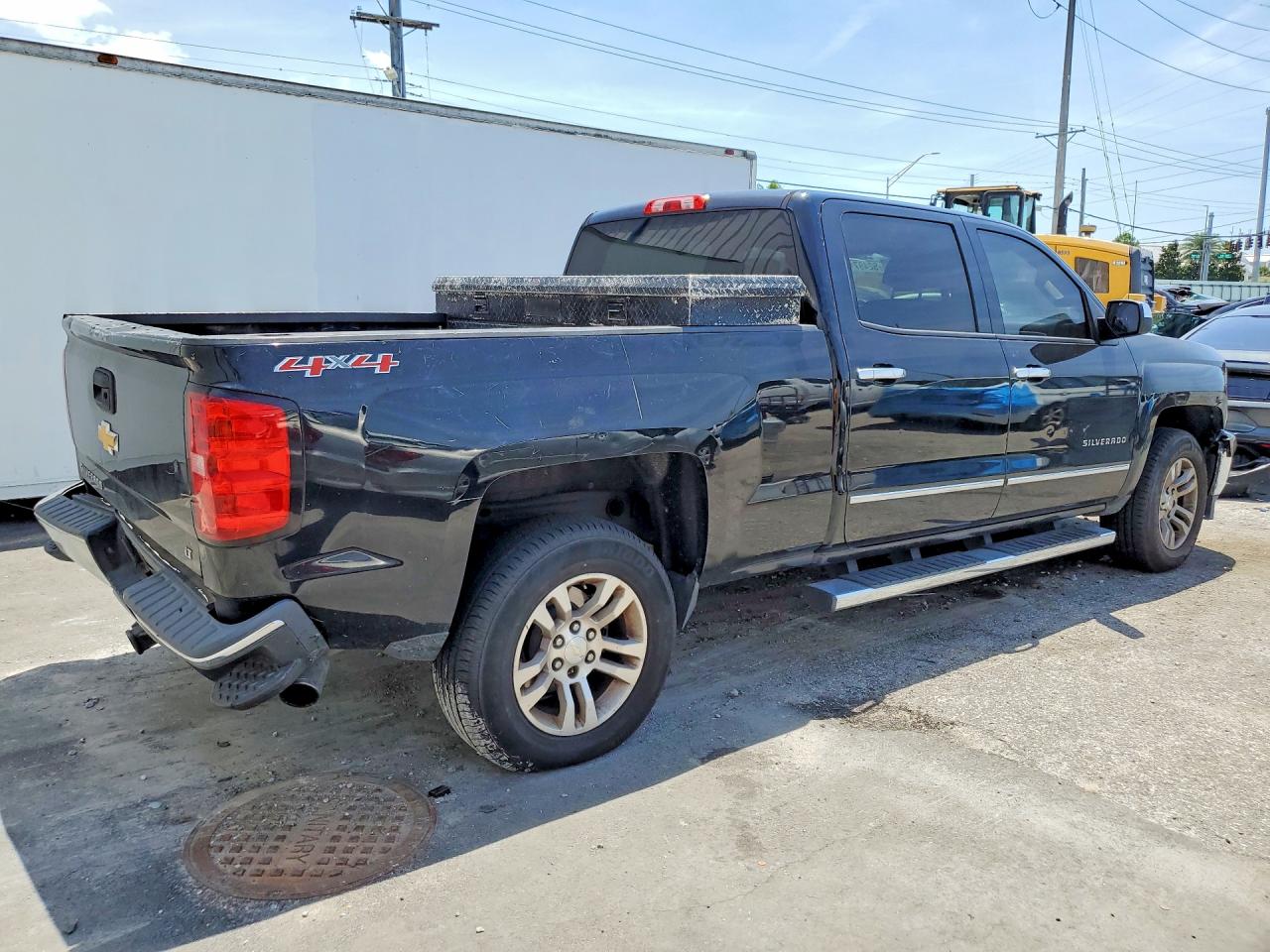 2014 Chevrolet Silverado K1500 Lt Black vin: 3GCUKREC3EG325439