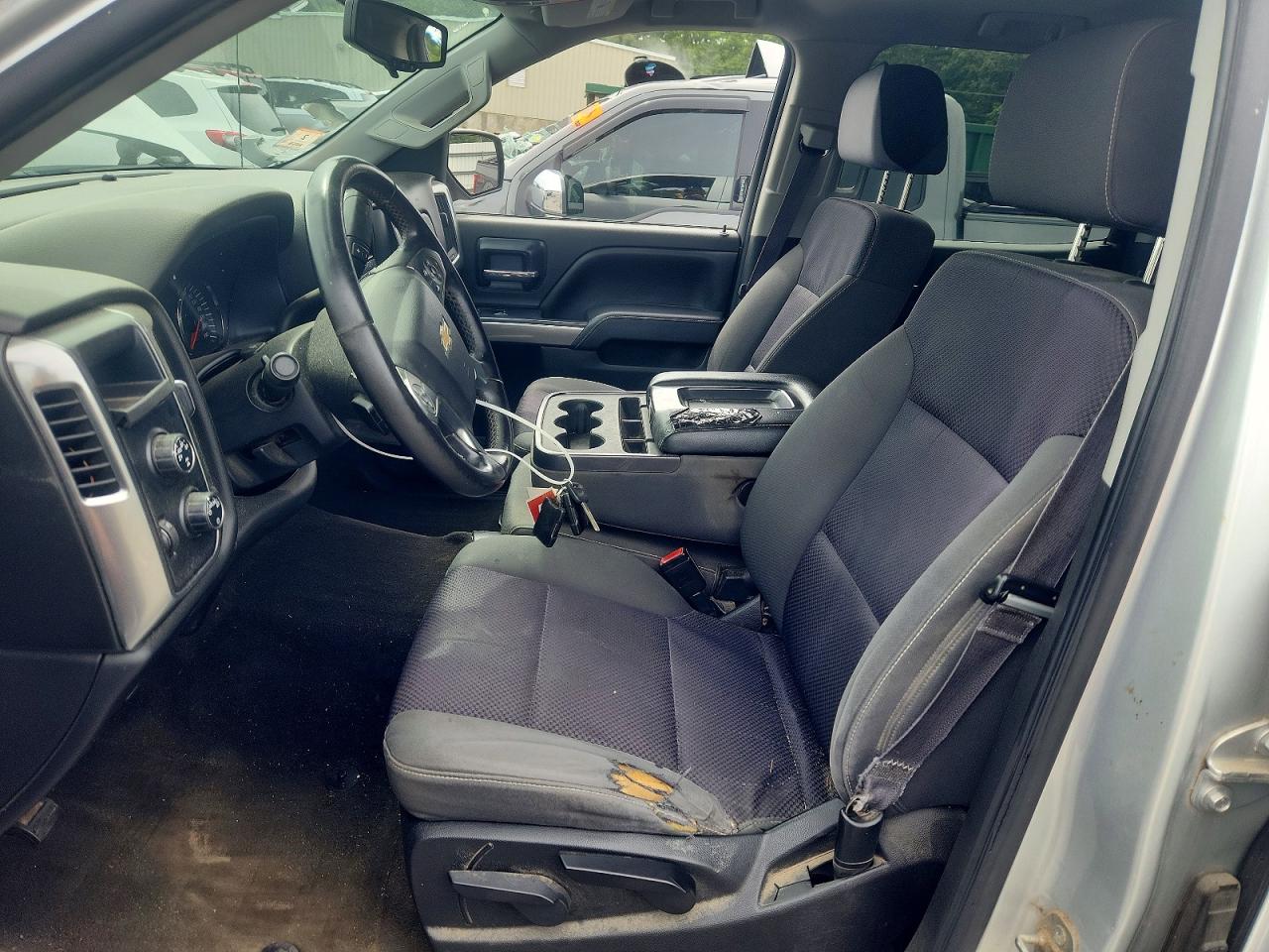 2014 Chevrolet Silverado K1500 Lt Серебряный vin: 3GCUKREC3EG439652