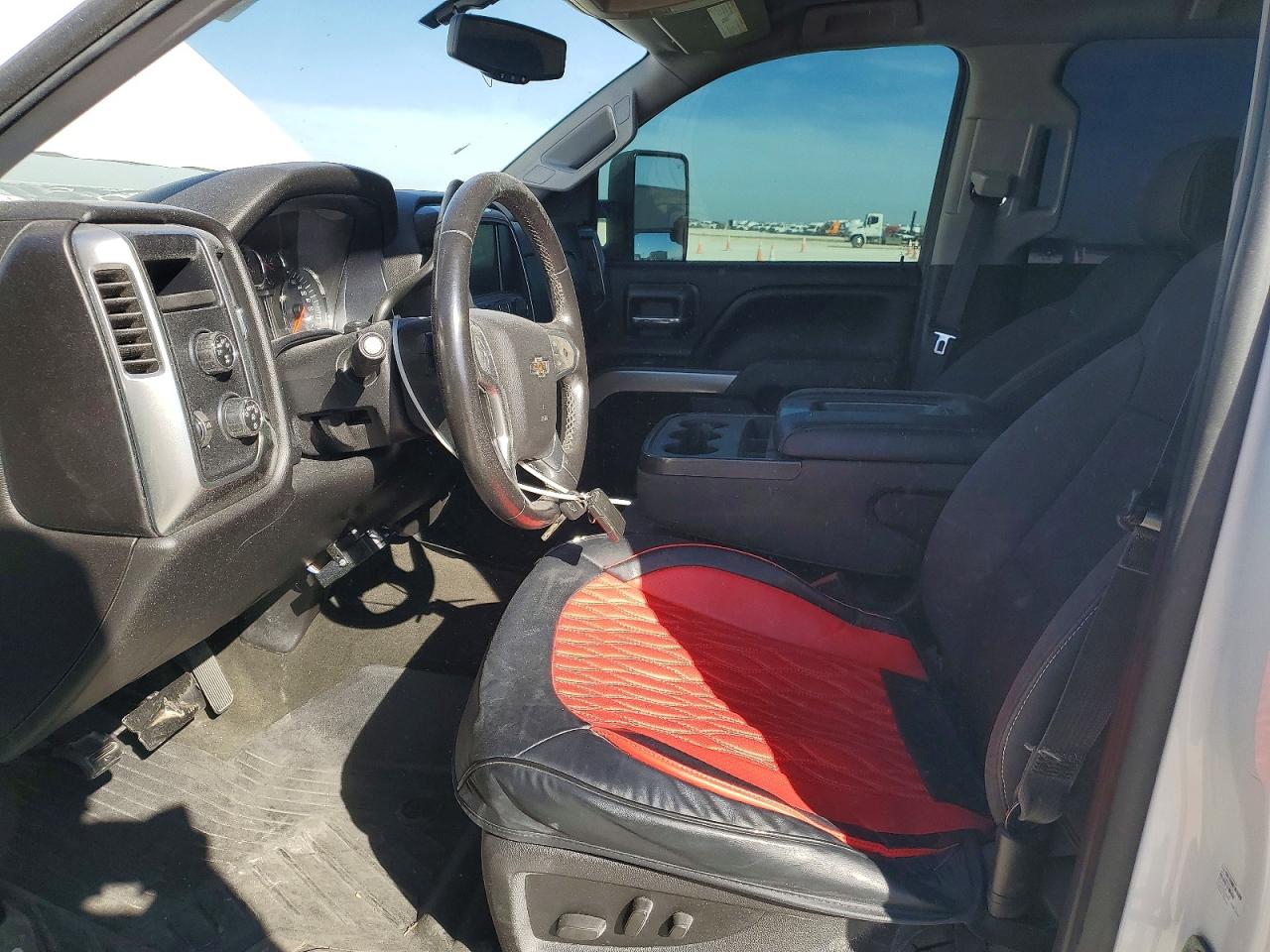 2014 Chevrolet Silverado K1500 Lt White vin: 3GCUKREC3EG486244