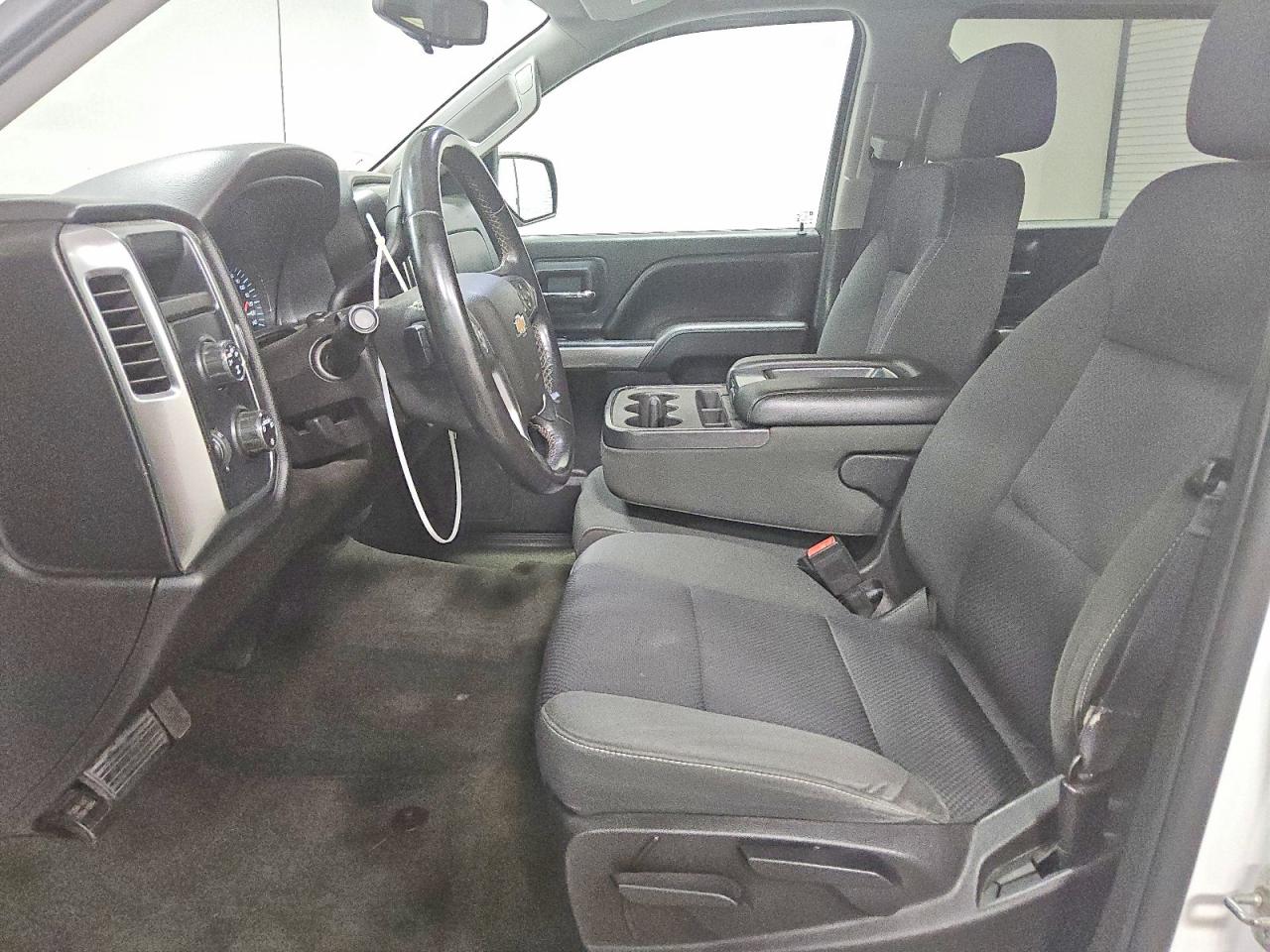 2015 Chevrolet Silverado K1500 Lt White vin: 3GCUKREC3FG106563