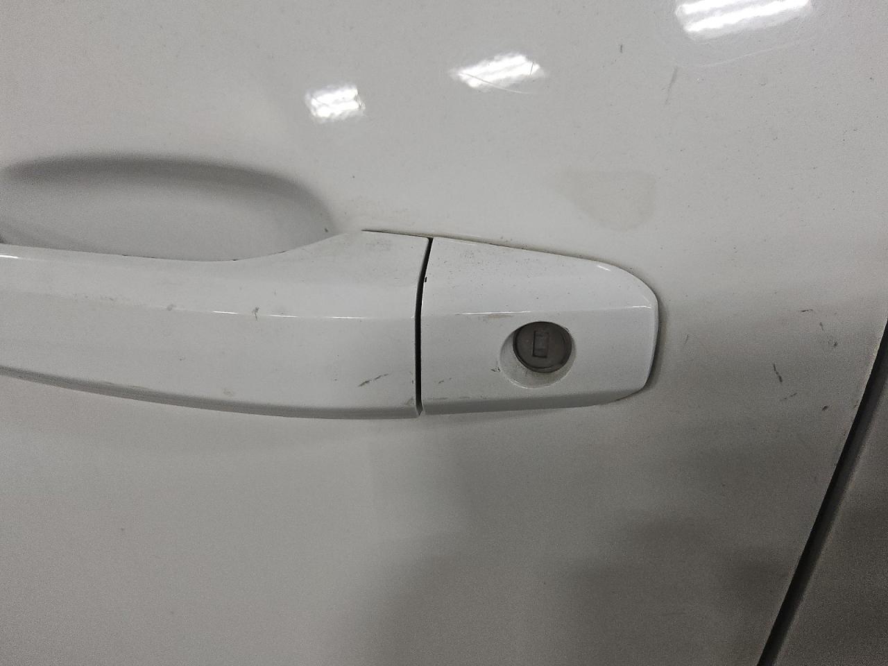 2015 Chevrolet Silverado K1500 Lt White vin: 3GCUKREC3FG106563 Damage: Left Front Door, Heavy Scratch, 1/2 To 1 Inch