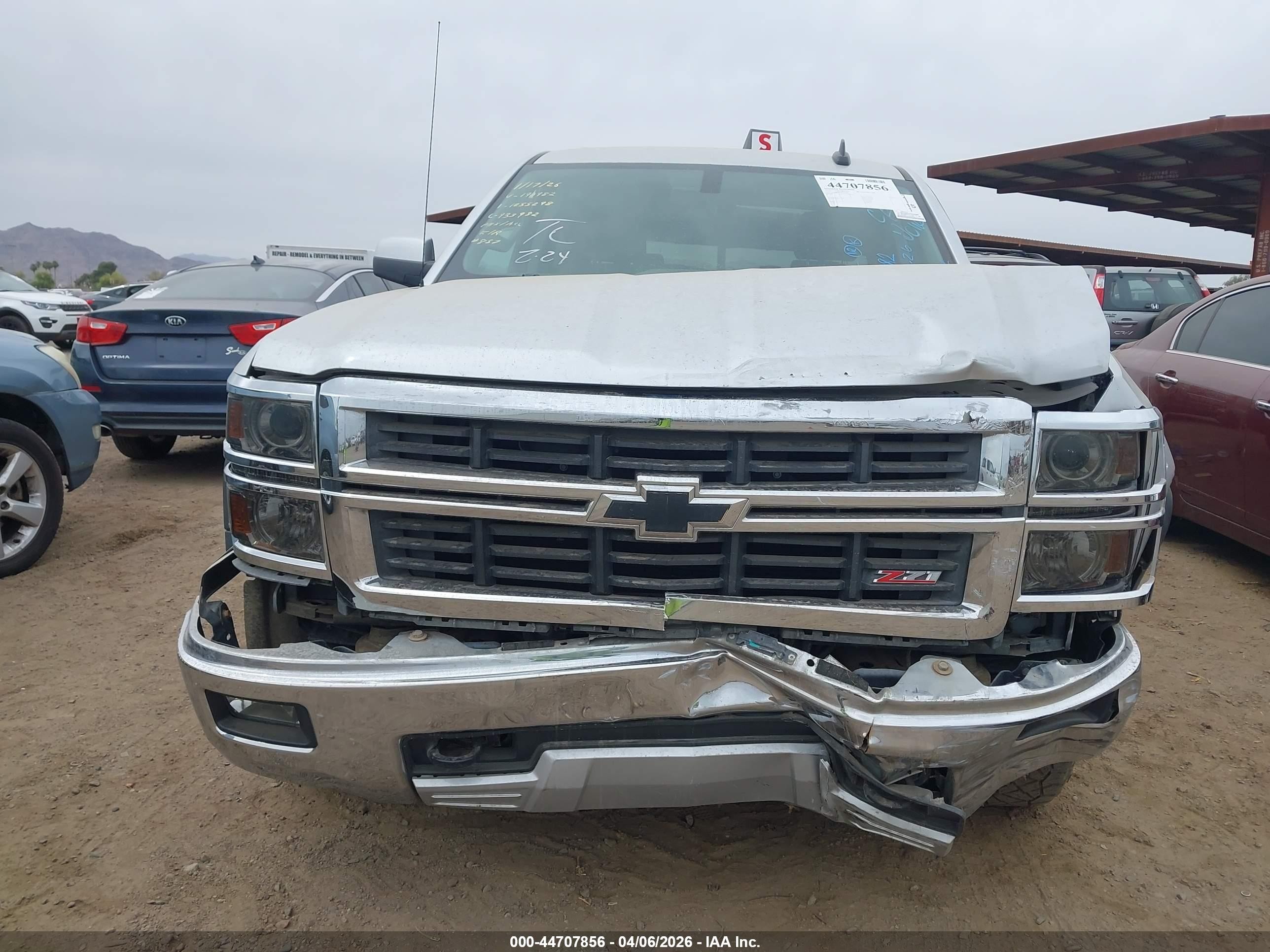 2015 Chevrolet Silverado 1500 2lt Silver vin: 3GCUKREC3FG190982