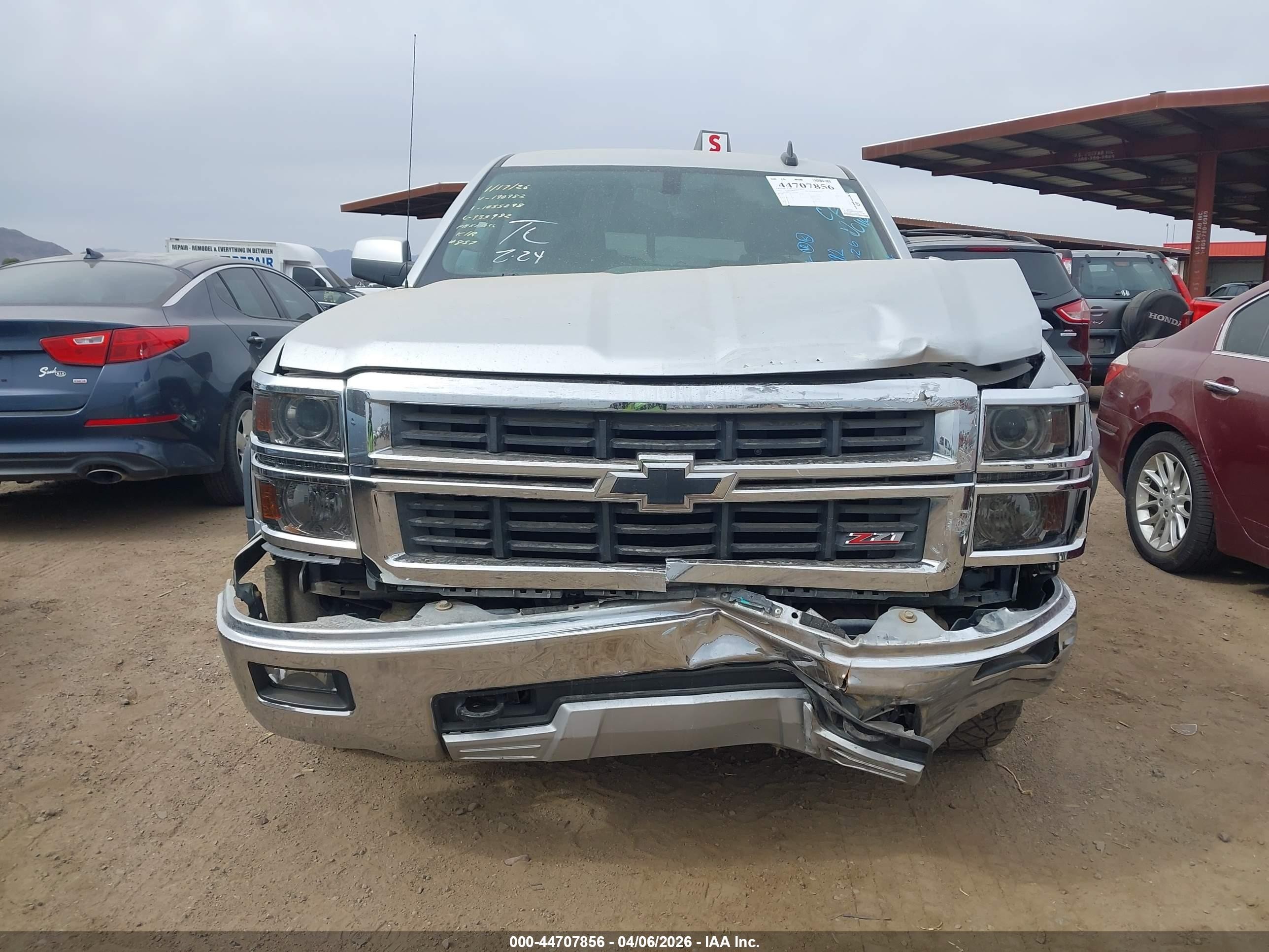 2015 Chevrolet Silverado 1500 2lt Silver vin: 3GCUKREC3FG190982