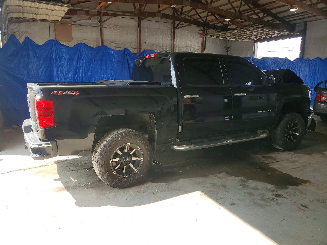 2015 Chevrolet Silverado K1500 Lt Черный vin: 3GCUKREC3FG193414