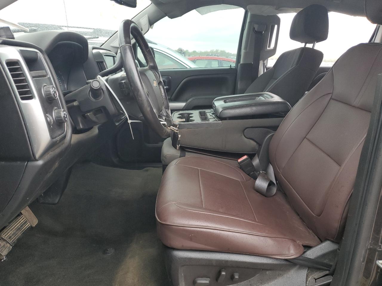 2015 Chevrolet Silverado K1500 Lt Черный vin: 3GCUKREC3FG228873