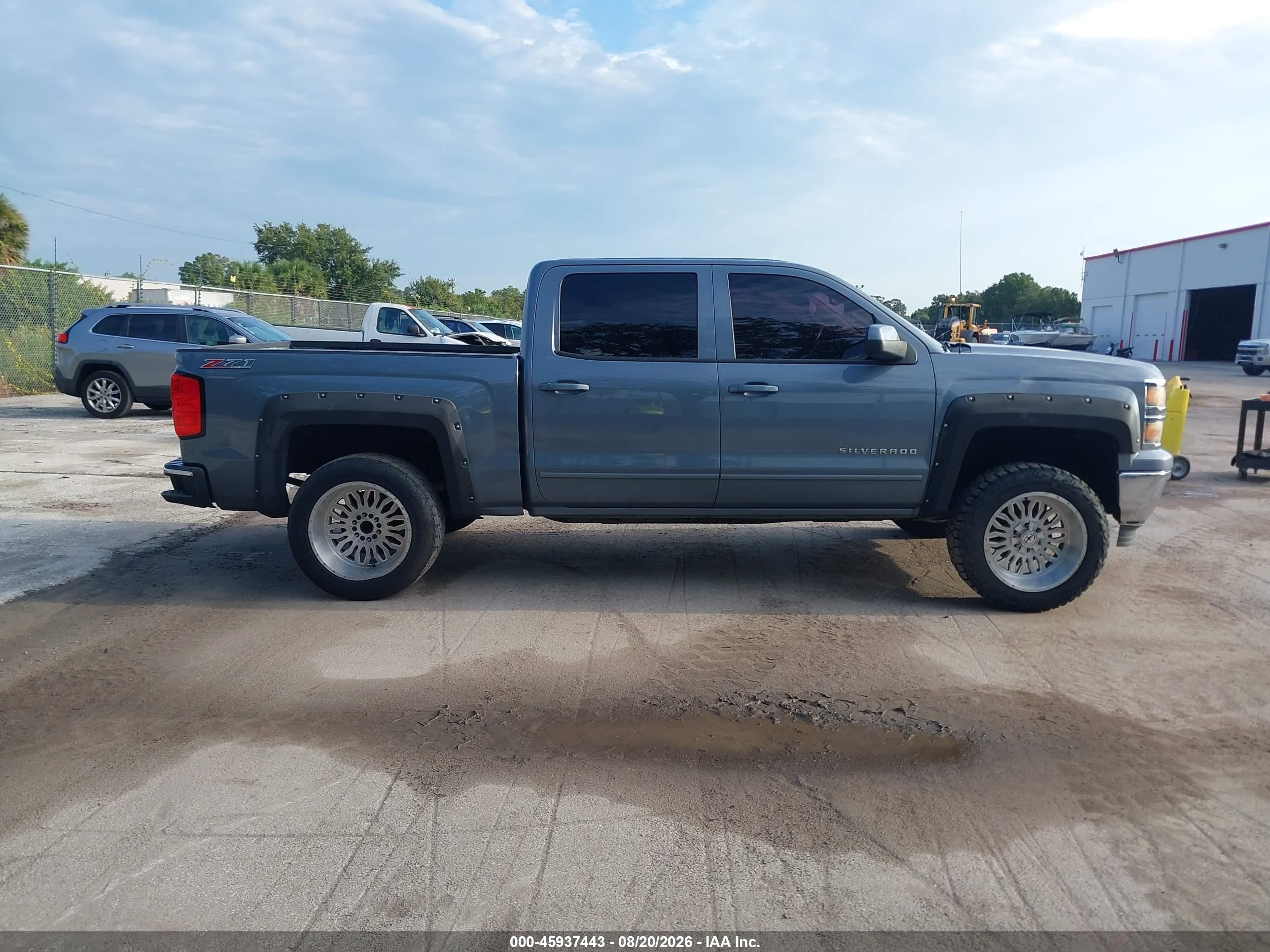 2015 Chevrolet Silverado 1500 Lt Gray vin: 3GCUKREC3FG521236