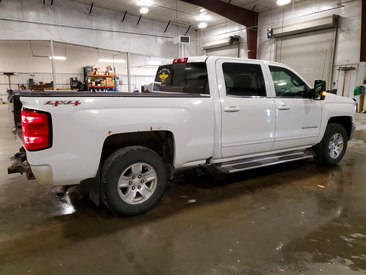 2016 Chevrolet Silverado K1500 Lt White vin: 3GCUKREC3GG215476
