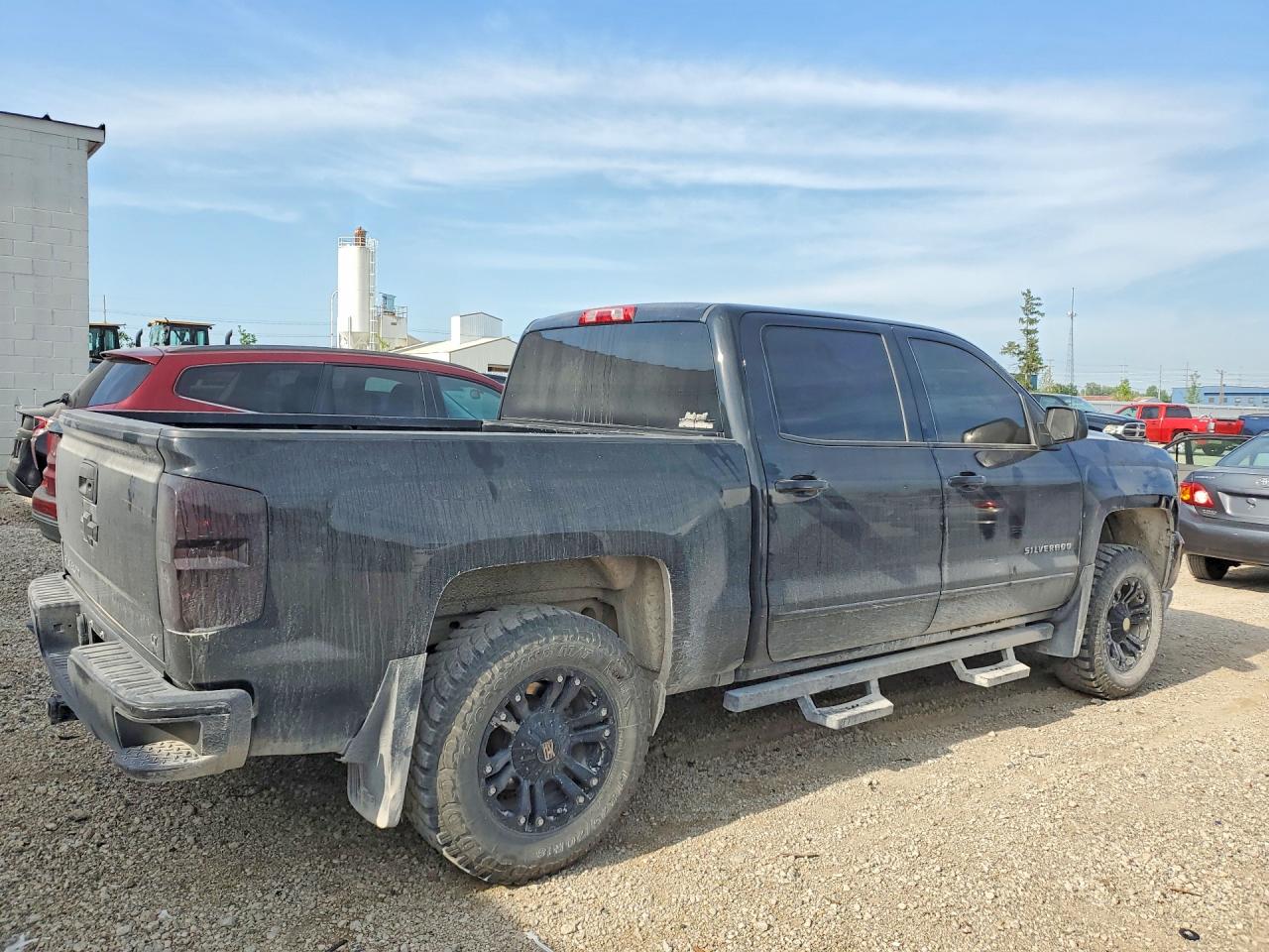 2016 Chevrolet Silverado K1500 Lt Black vin: 3GCUKREC3GG355981