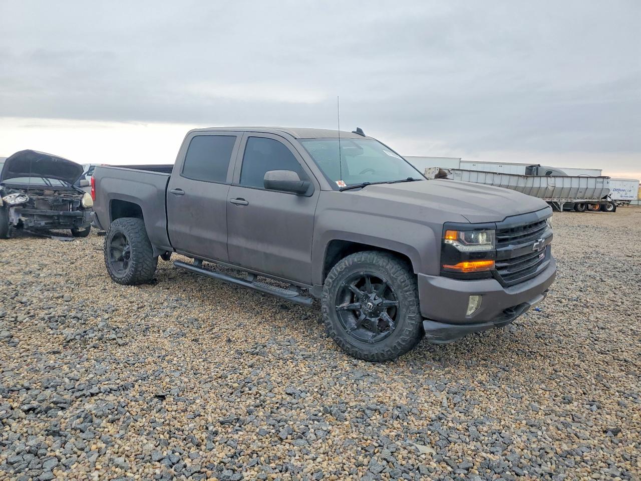 2017 Chevrolet Silverado K1500 Lt Gray vin: 3GCUKREC3HG373480