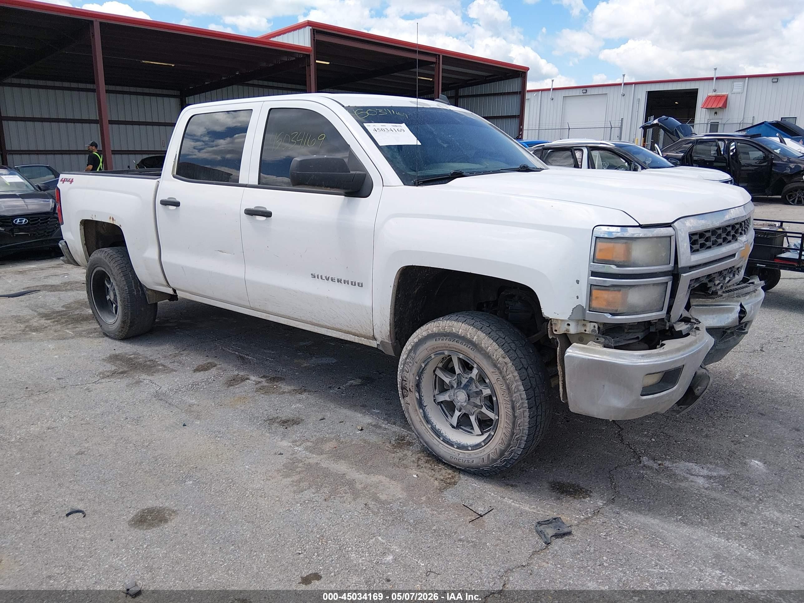 2014 Chevrolet Silverado 1500 1lt White vin: 3GCUKREC4EG139991