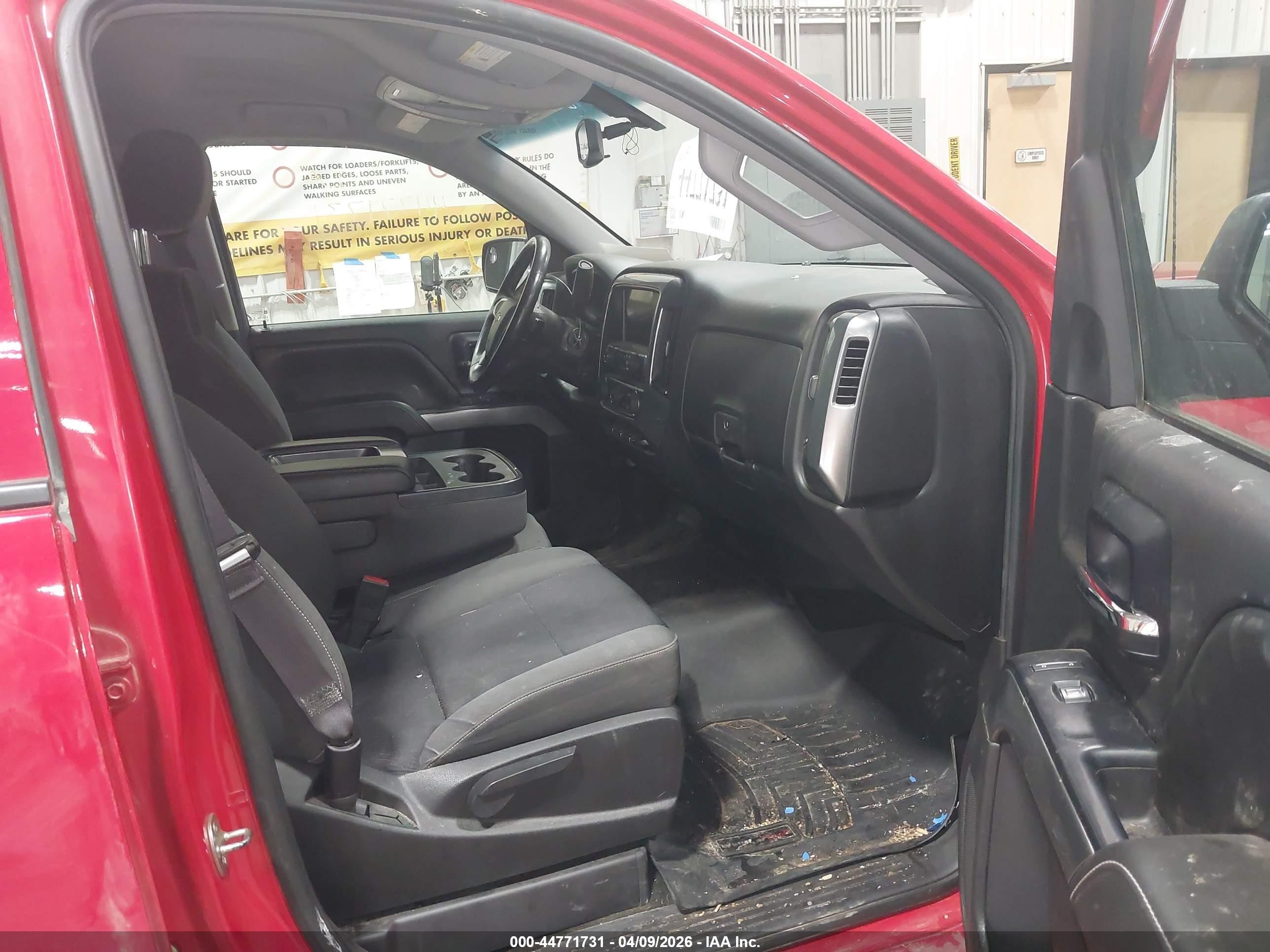 2014 Chevrolet Silverado 1500 1lt Red vin: 3GCUKREC4EG148089
