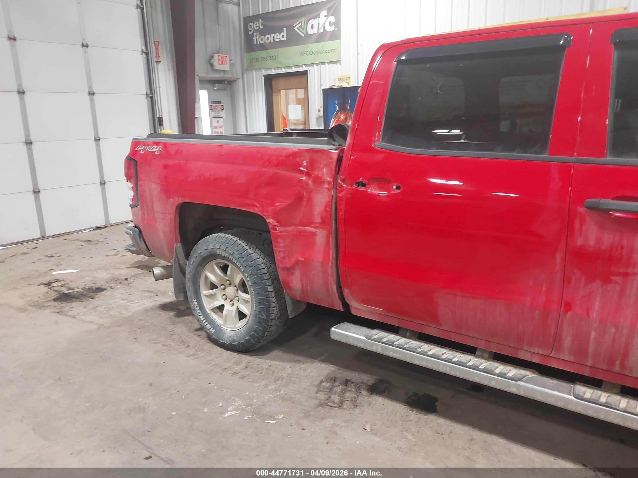 2014 Chevrolet Silverado 1500 1lt Red vin: 3GCUKREC4EG148089