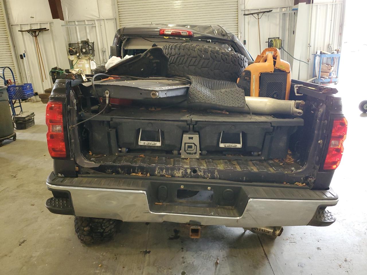 2014 Chevrolet 1500 Gray vin: 3GCUKREC4EG448537