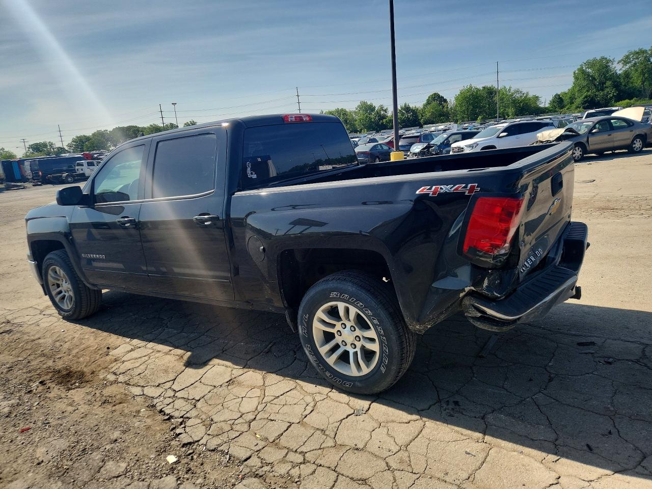 2015 Chevrolet Silverado K1500 Lt Black vin: 3GCUKREC4FG124120