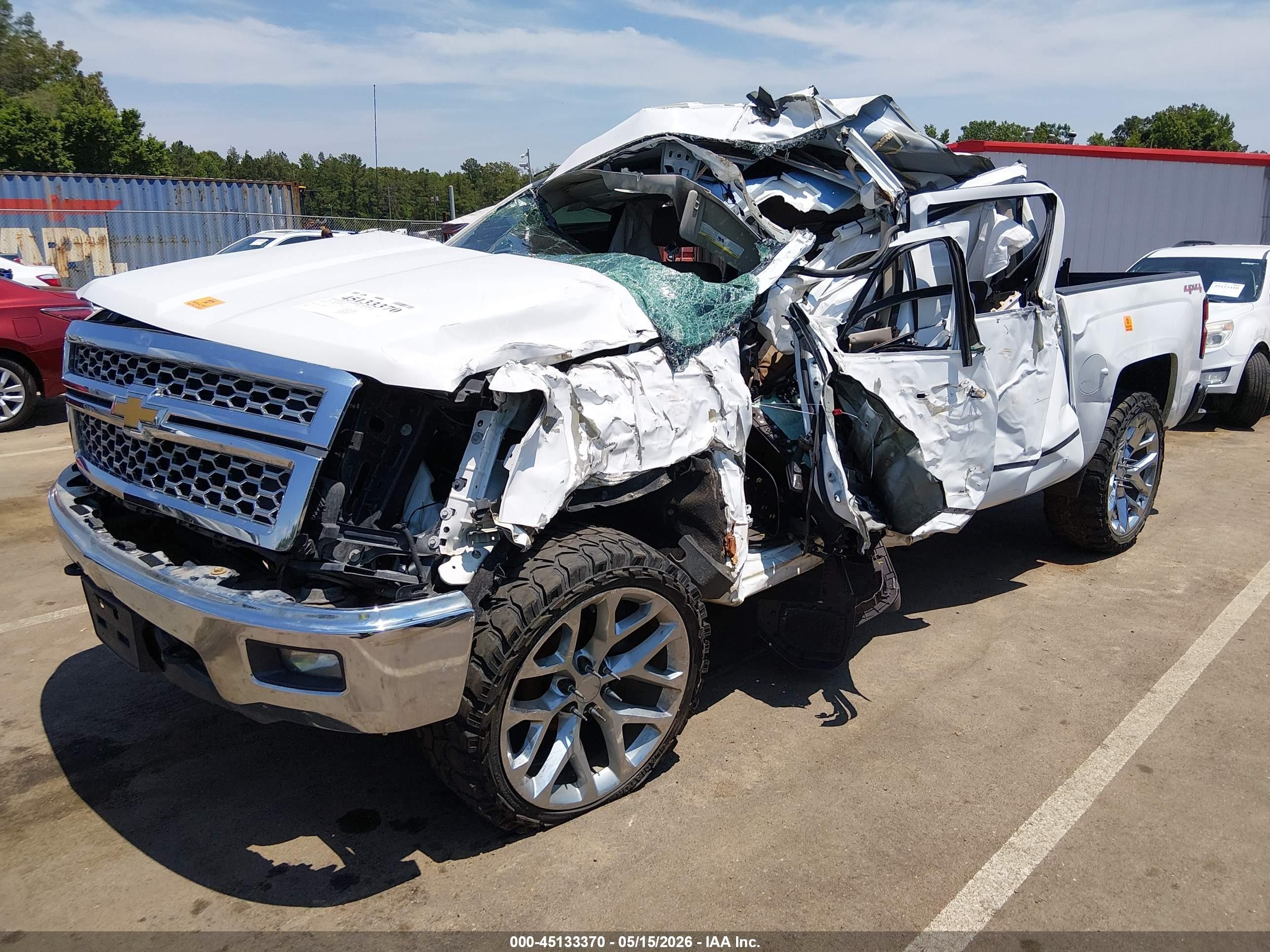 2015 Chevrolet Silverado 1500 1lt Белый vin: 3GCUKREC4FG209054