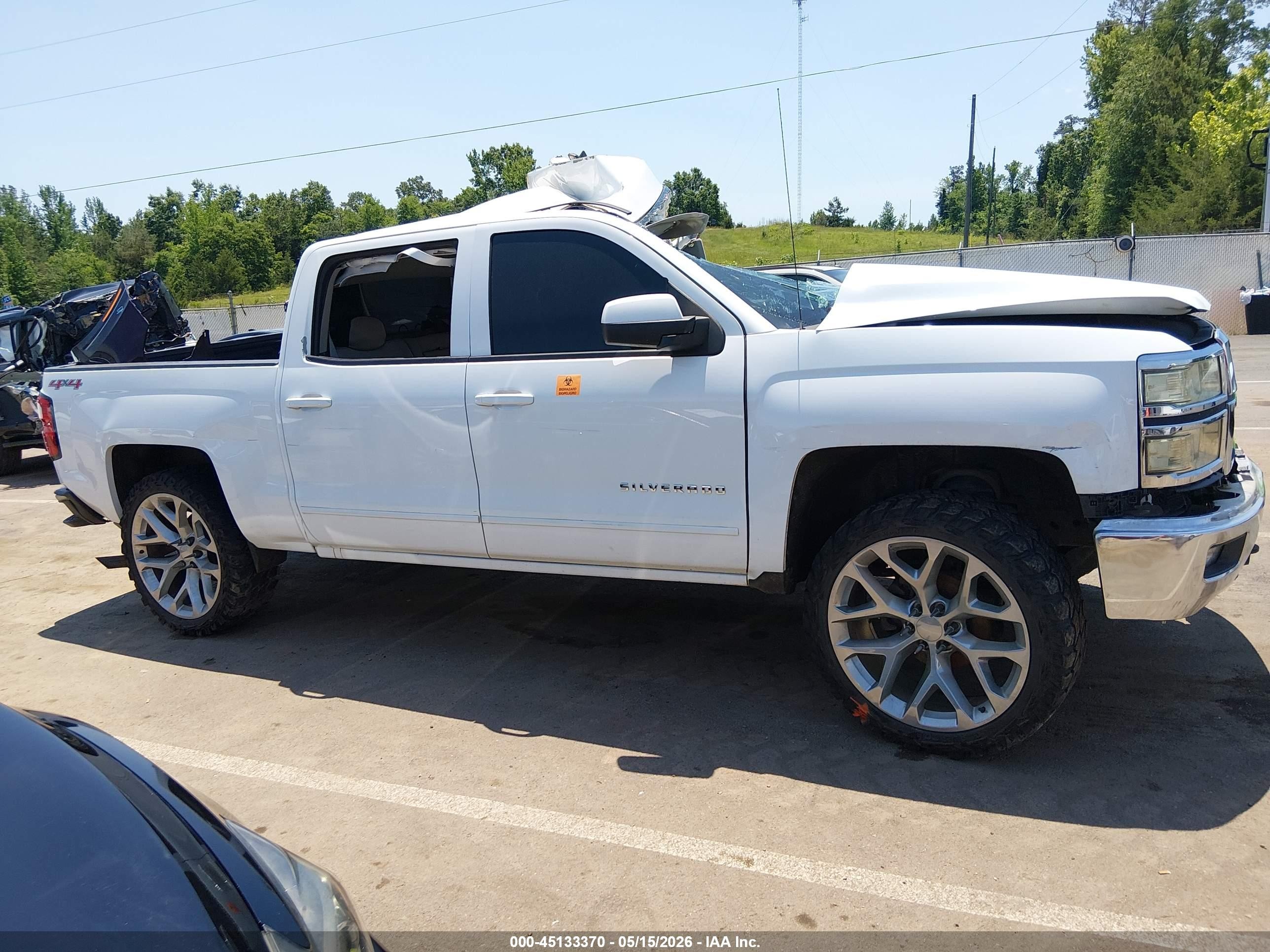 2015 Chevrolet Silverado 1500 1lt Белый vin: 3GCUKREC4FG209054