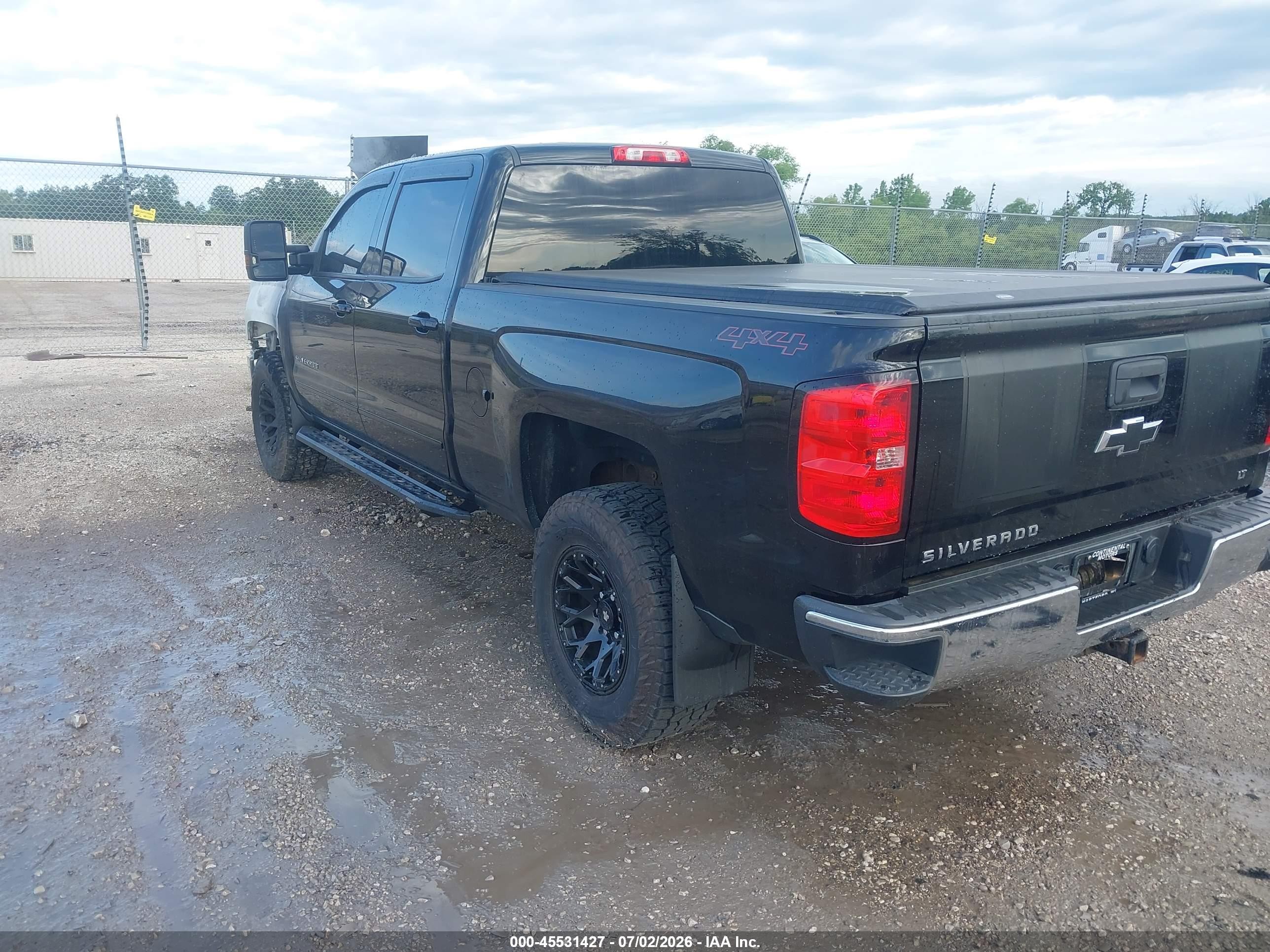 2015 Chevrolet Silverado 1500 Lt Black vin: 3GCUKREC4FG262806