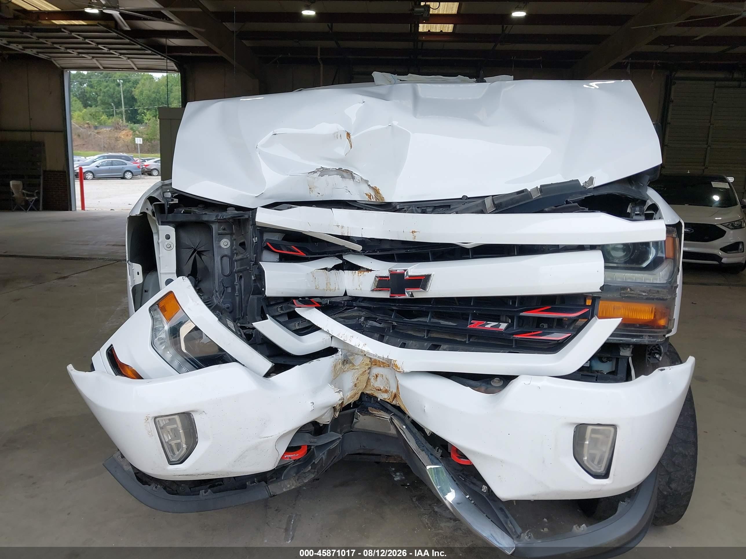 2017 Chevrolet Silverado 1500 Lt White vin: 3GCUKREC4HG218811