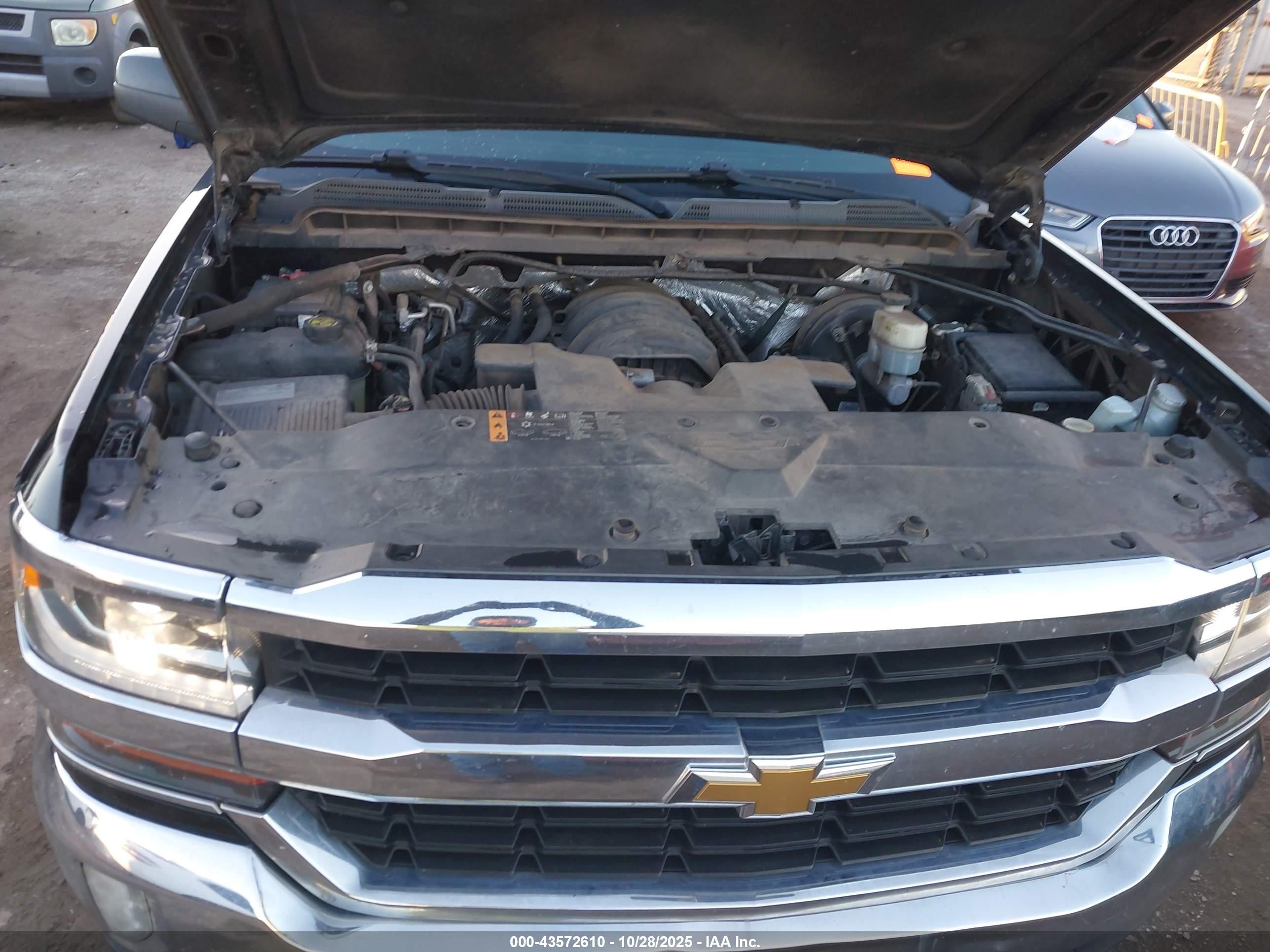 2018 Chevrolet Silverado 1500 1lt Черный vin: 3GCUKREC4JG139032