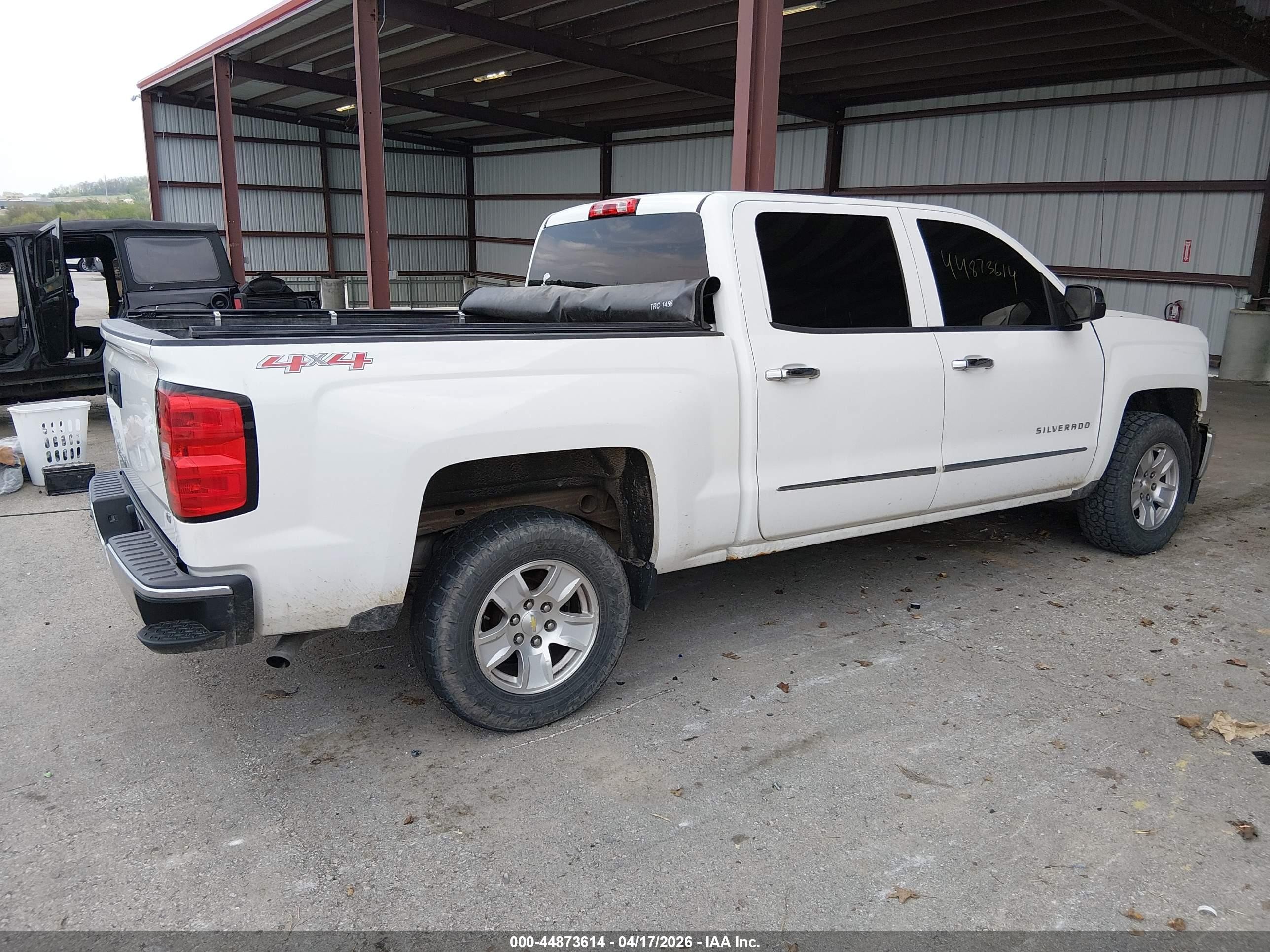 2014 Chevrolet Silverado 1500 1lt White vin: 3GCUKREC5EG150952